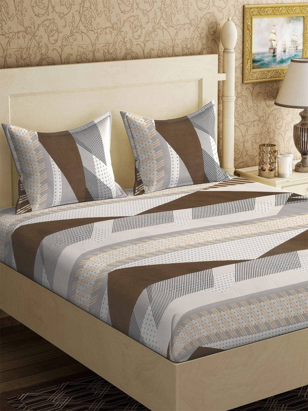 

KLOTTHE White & Brown Geometric Printed 300 TC King Bedsheet With 2 Pillow Covers