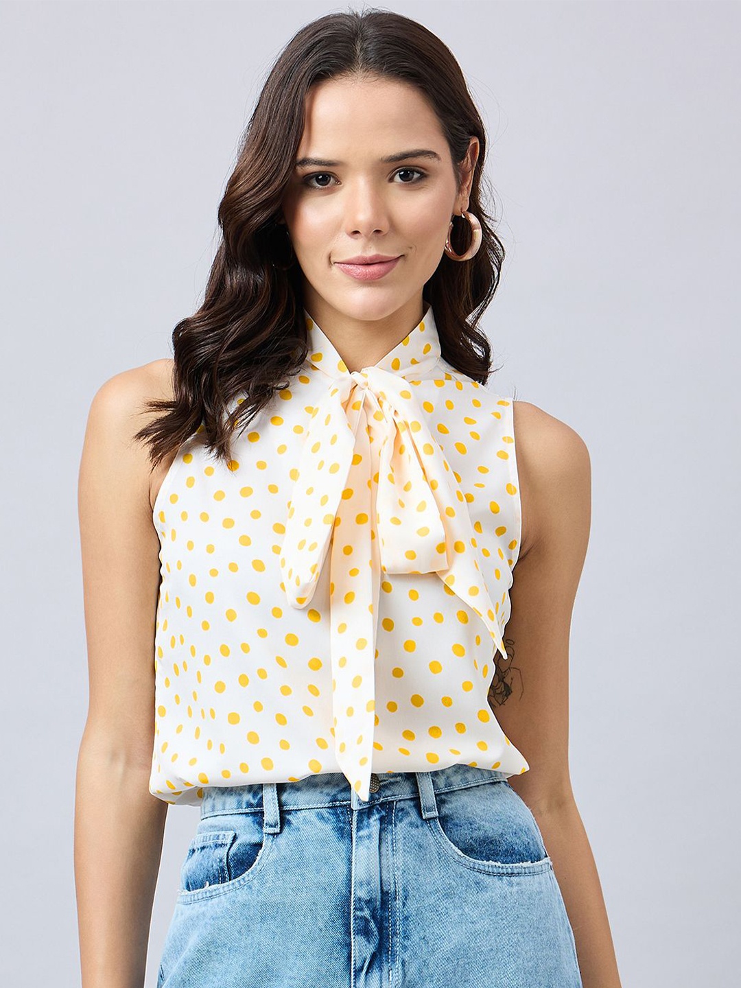 

Style Quotient Floral Print Tie-Up Neck Top, White