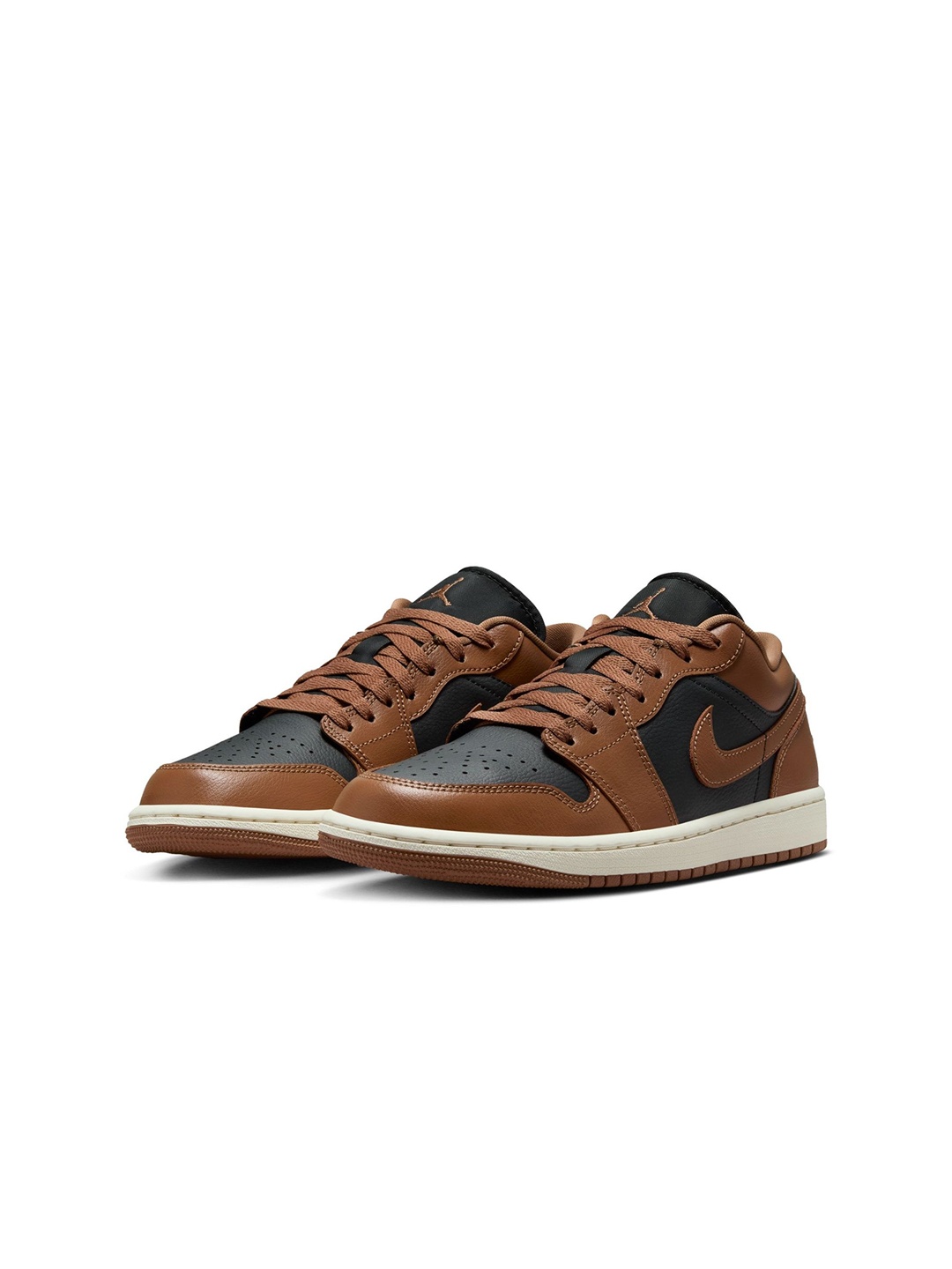 

Nike Air Jordan 1 Low Women's Shoes, Black