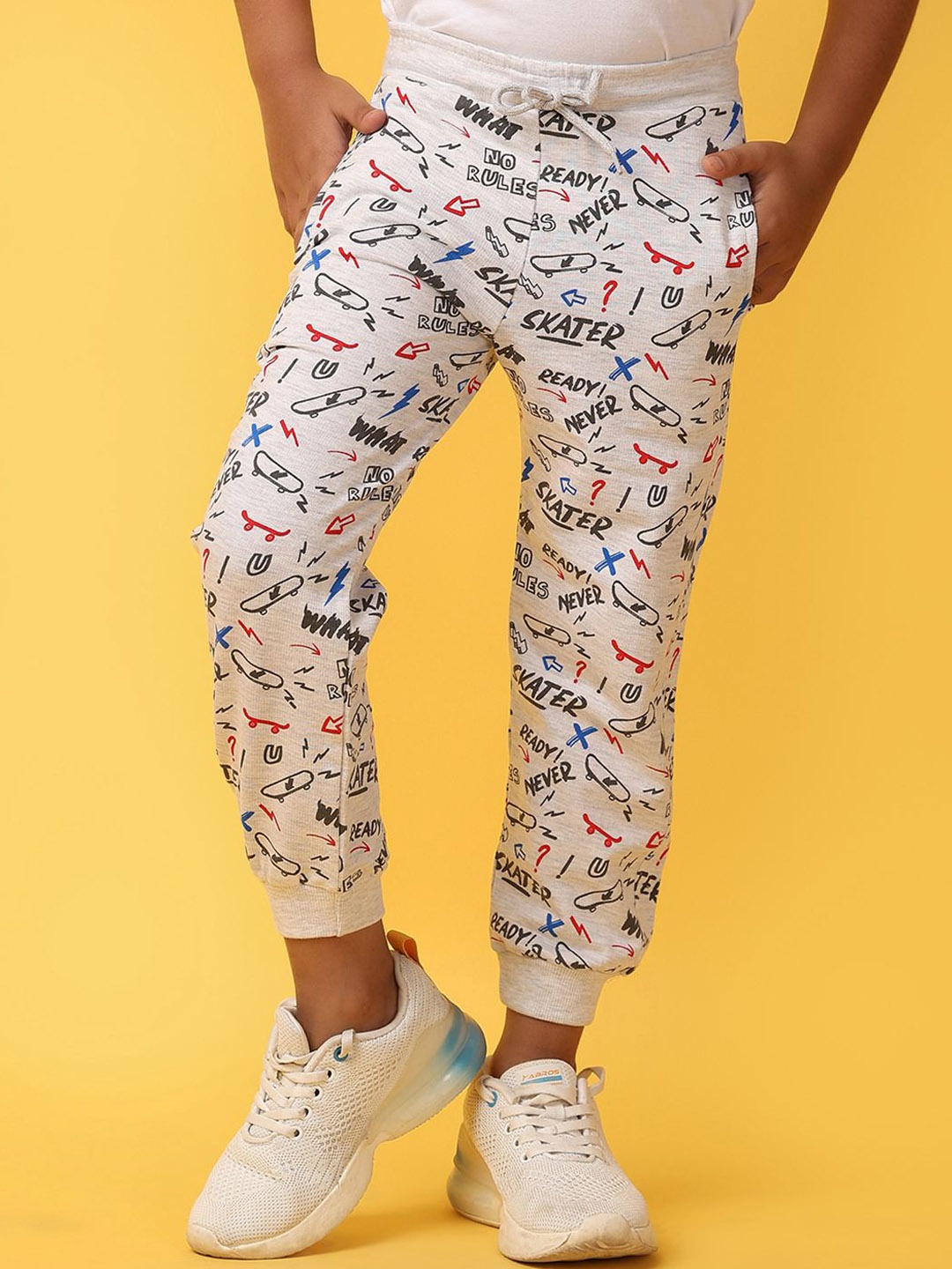 

V-Mart Boys Printed Cotton Mid Rise Joggers, Grey