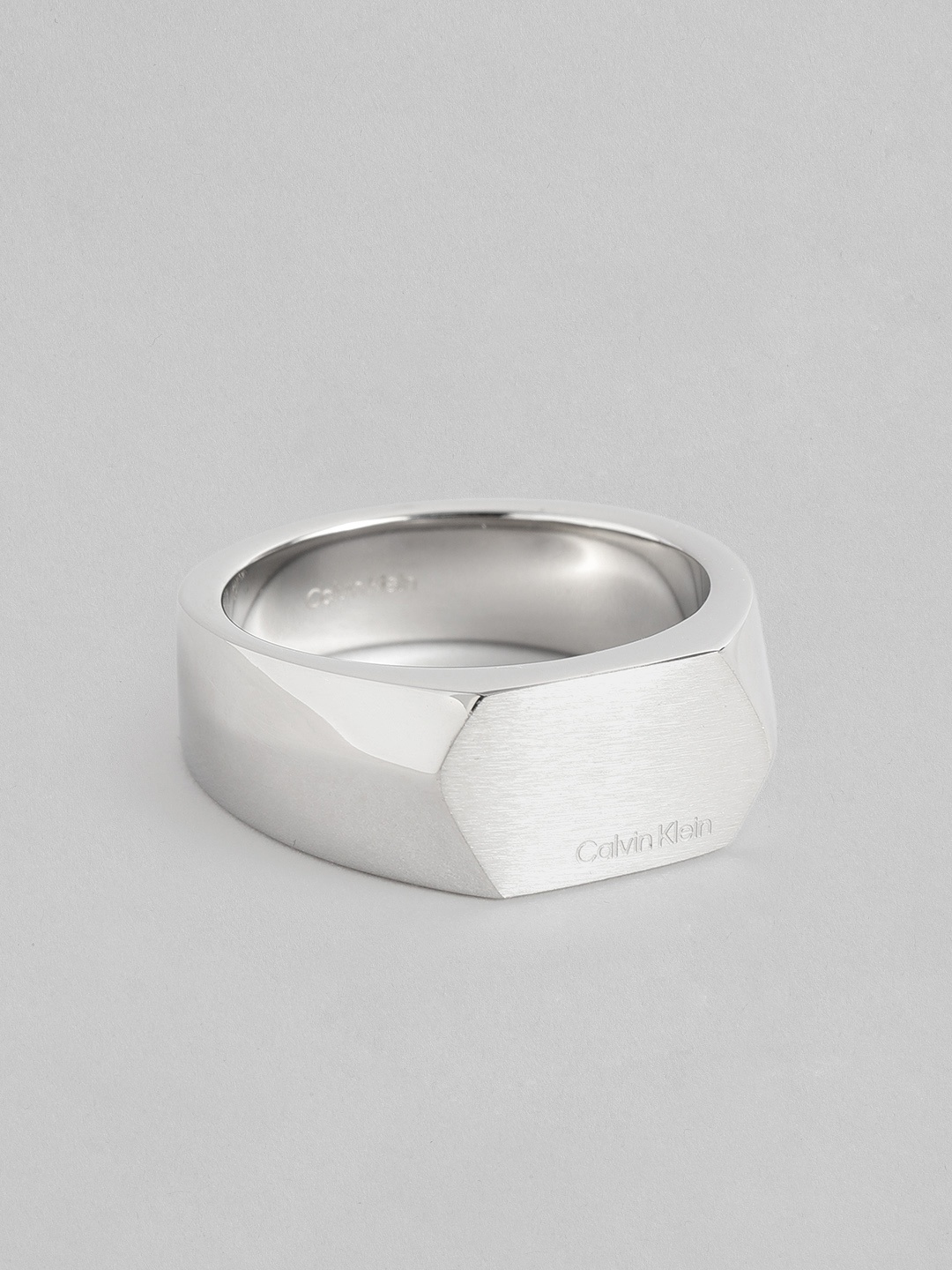 

Calvin Klein Men Magnify Brass-Plated Finger Ring, Silver