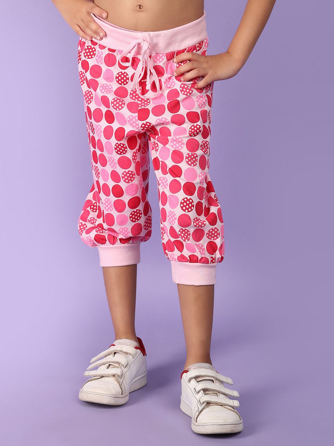 

V-Mart Girls Printed Capris, Pink