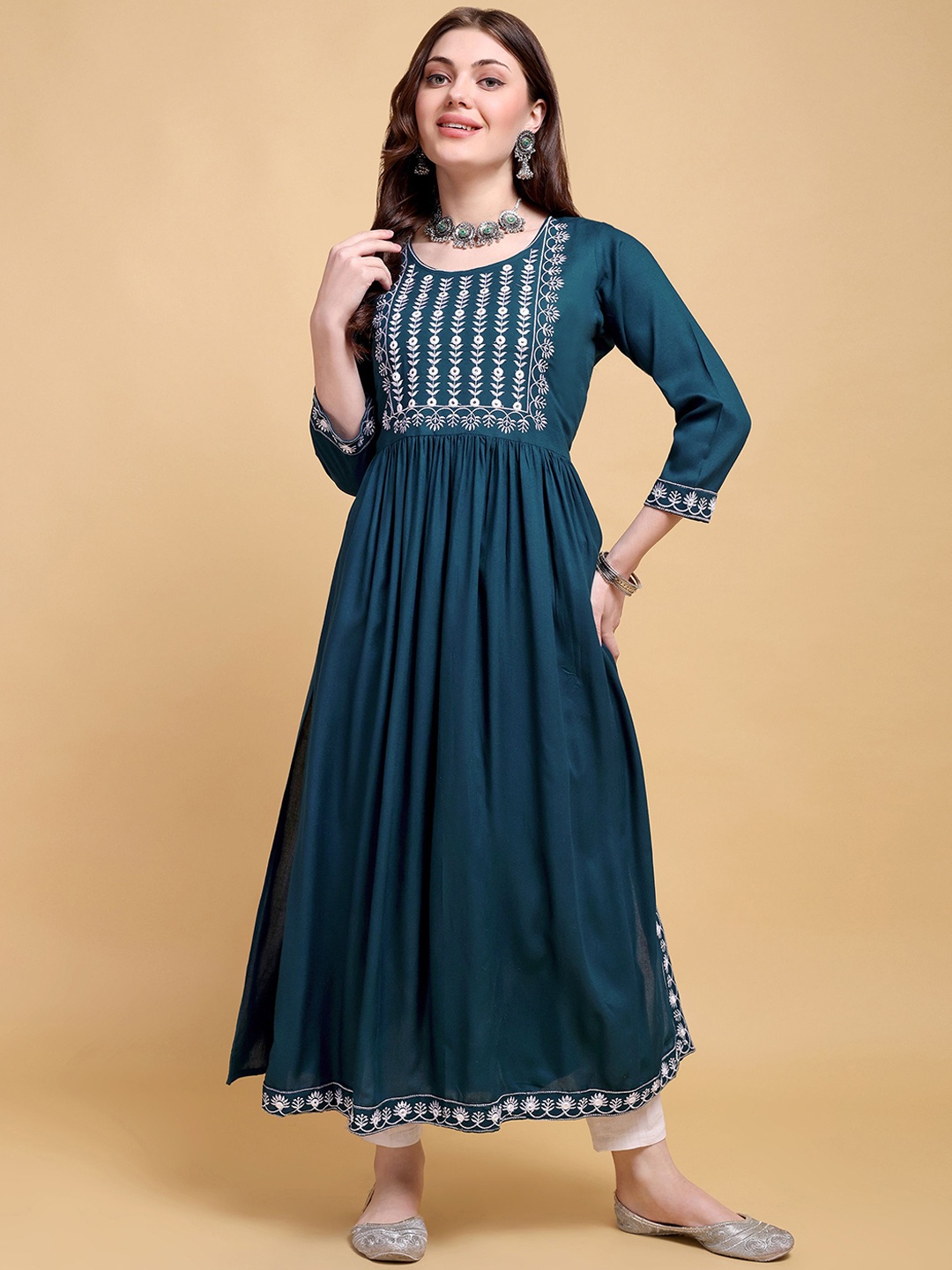 

JAFFRY EMBROIDERY Geometric Yoke Design Thread Work A-Line Pleated Kurta, Blue