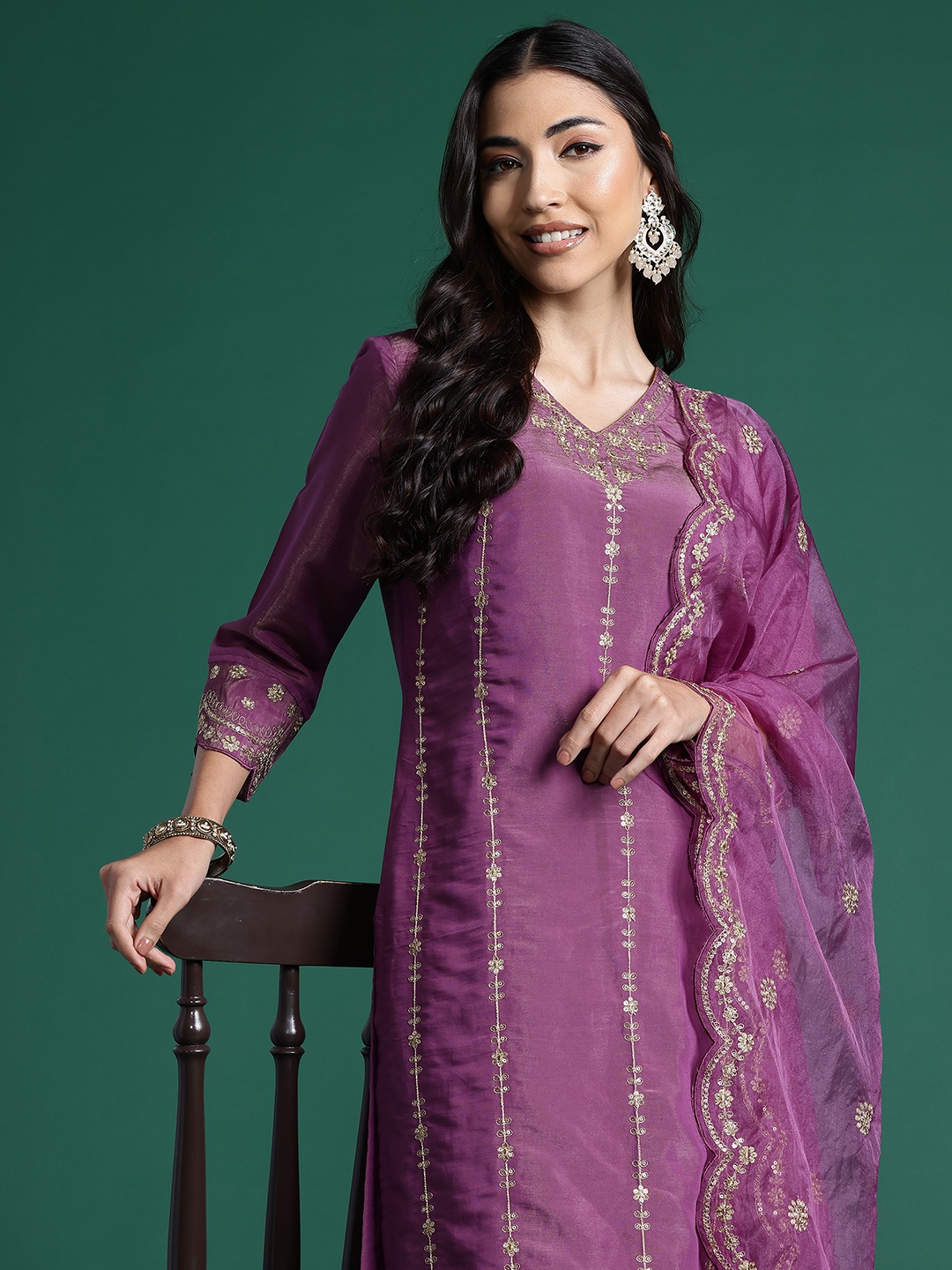 

Indo Era Floral Embroidered Kurta With Trousers & Dupatta, Burgundy