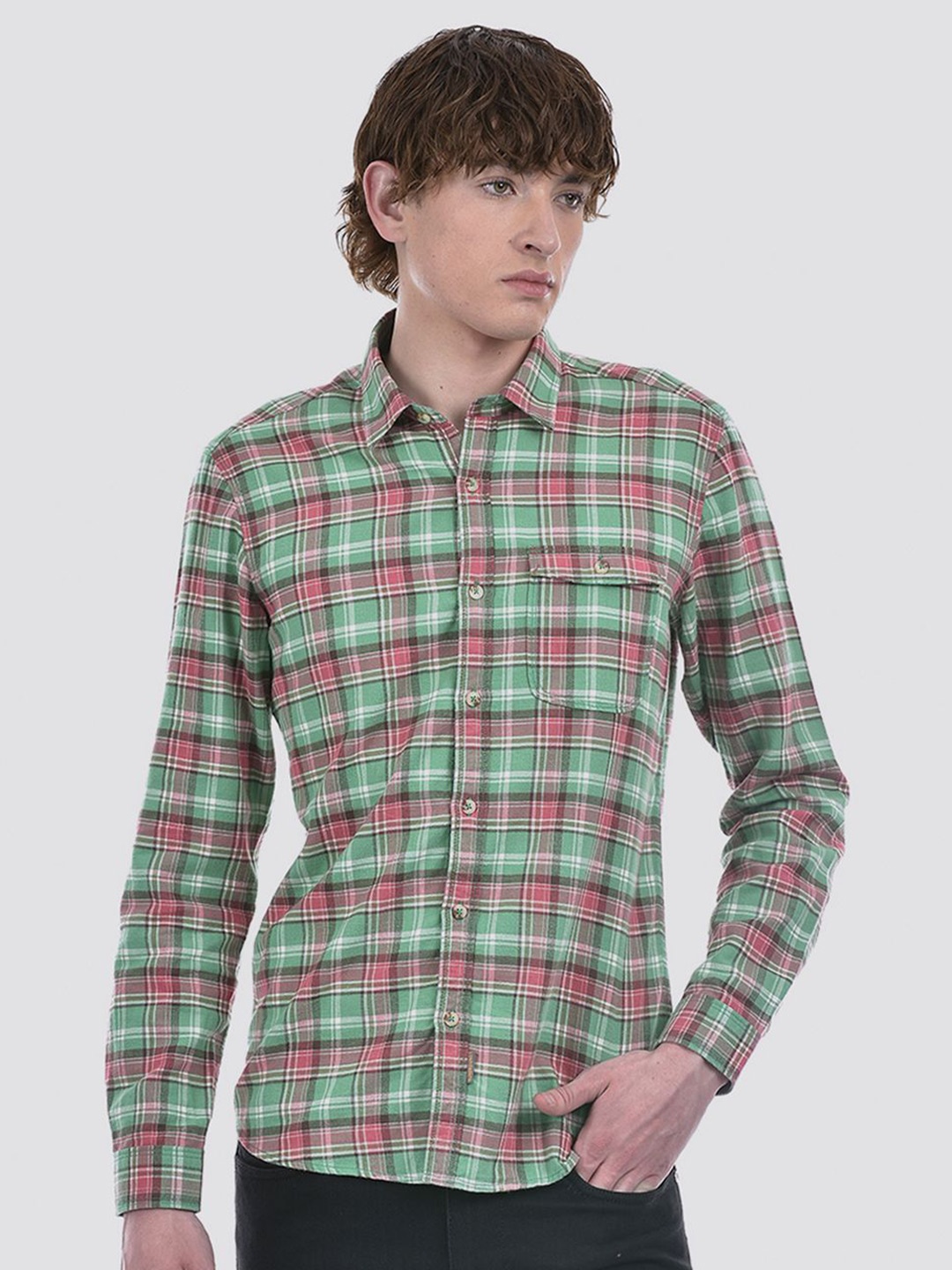 

Numero Uno Men Checkered Slim Fit Shirt, Green