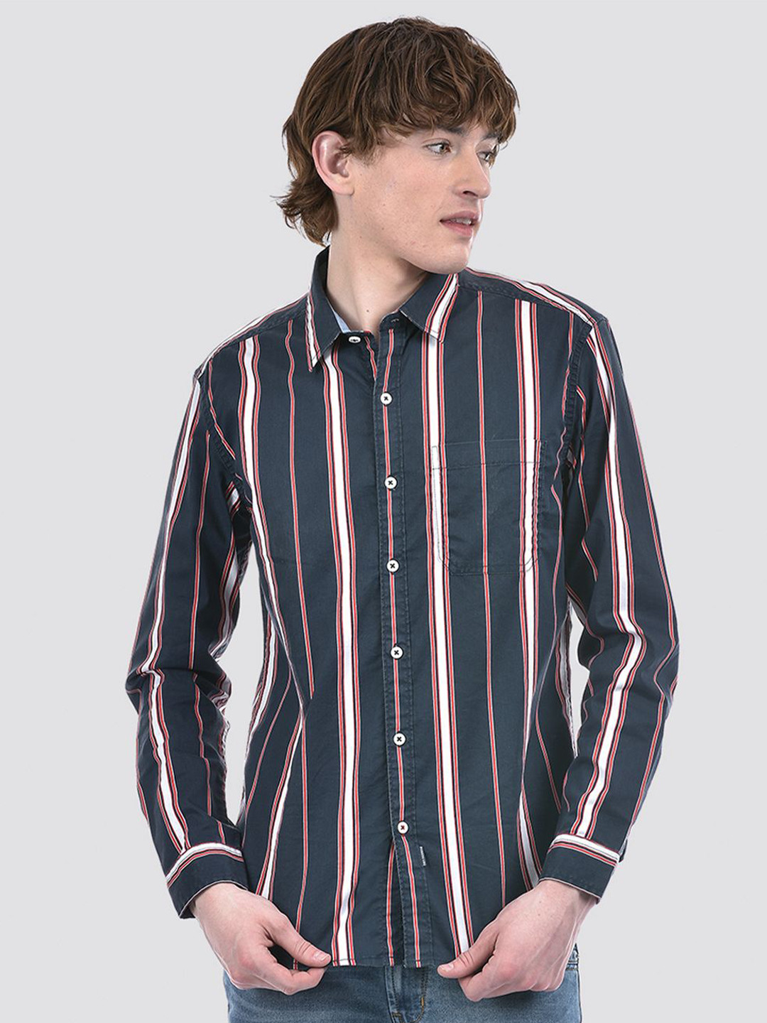 

Numero Uno Men Striped Slim Fit Shirt, Navy blue