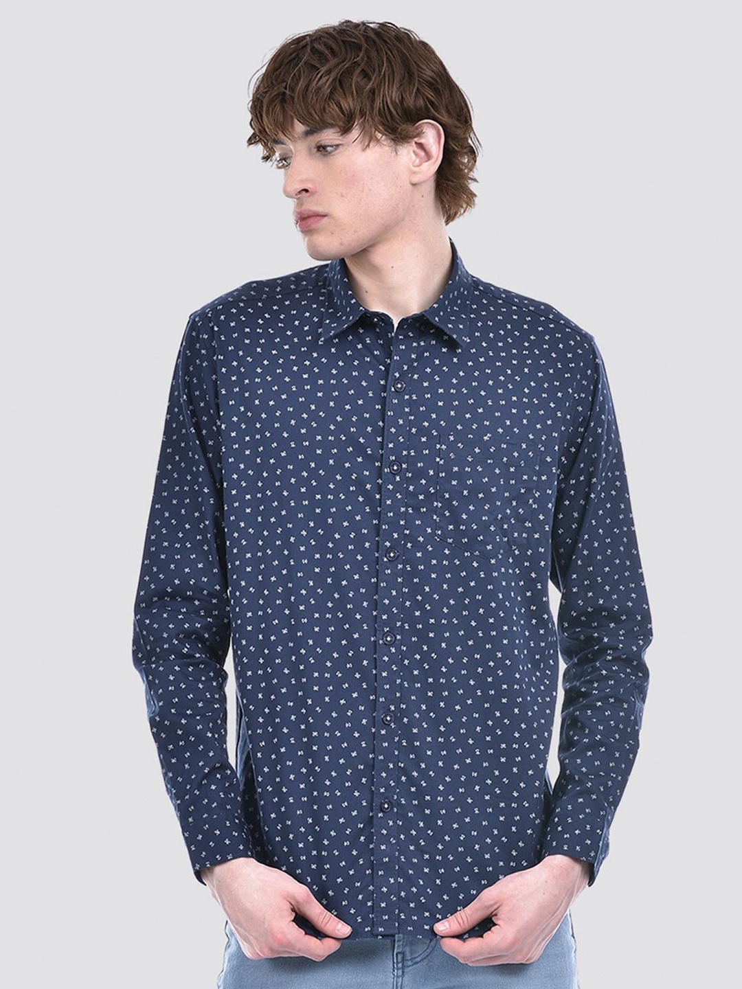 

Numero Uno Men All-Over Micro Ditsy Printed Slim Fit Shirt, Navy blue