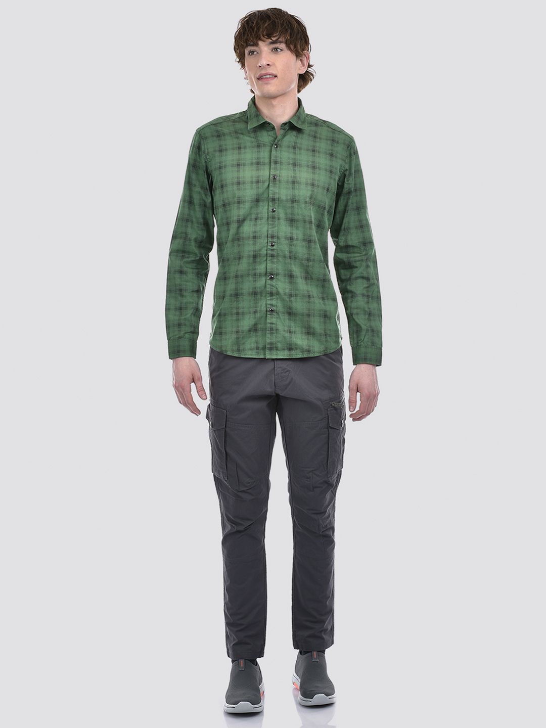 

Numero Uno Men Checkered Slim Fit Shirt, Green