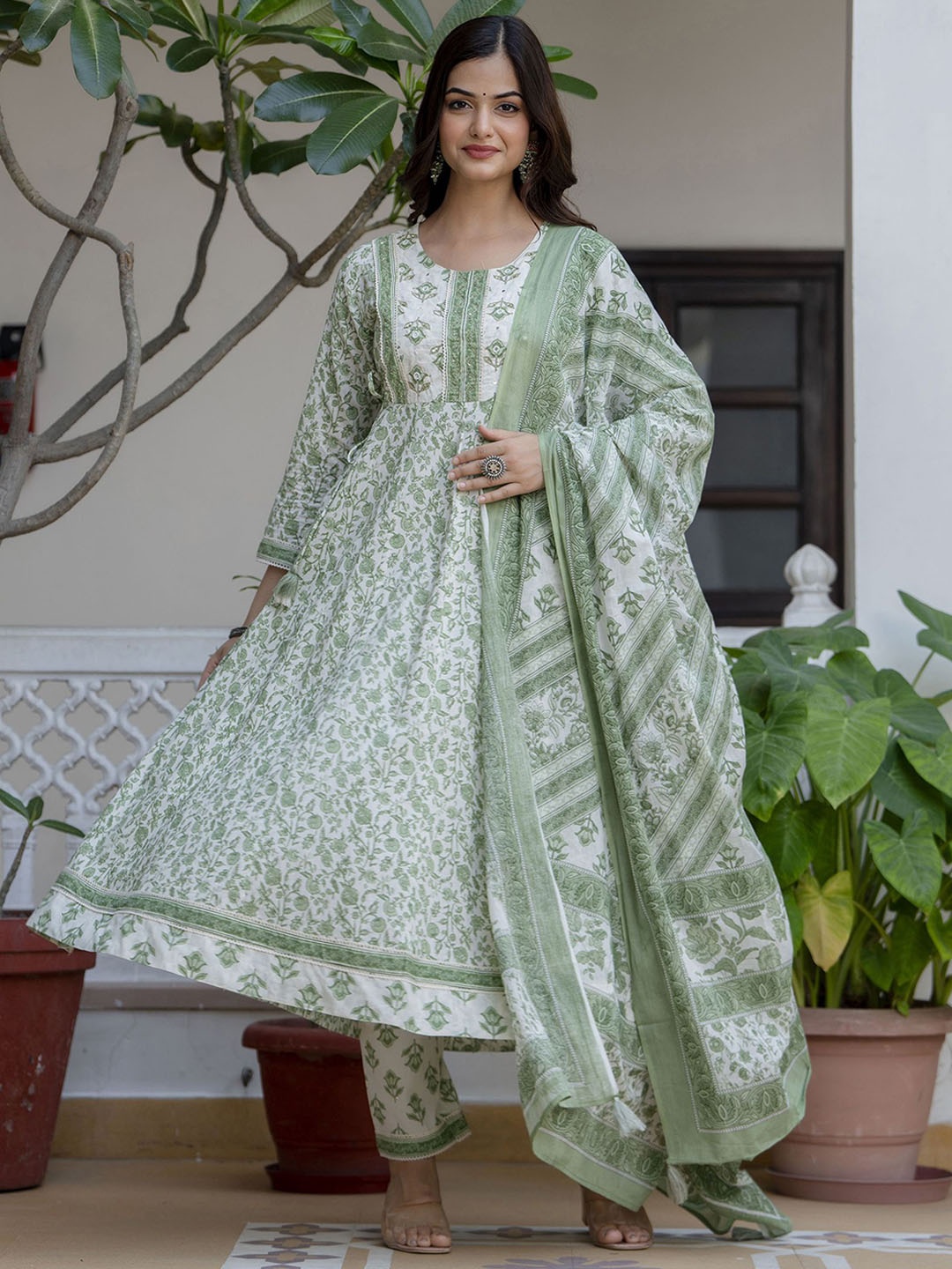 

Anouk Green Floral Printed Anarkali Sequinned Pure Cotton Kurta with Trousers & Dupatta