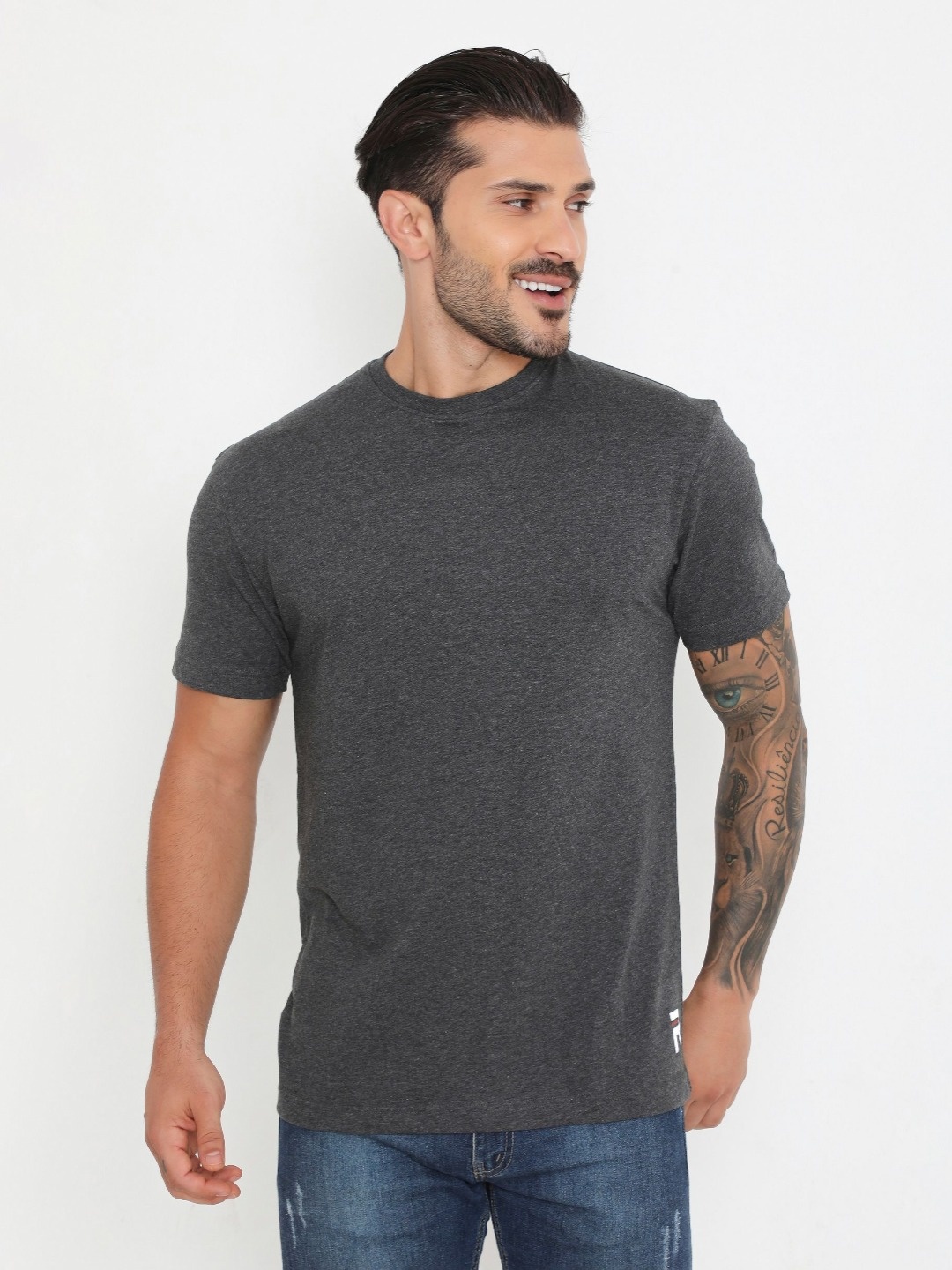 

Rivolta Men Solid Round Neck T-shirt, Charcoal