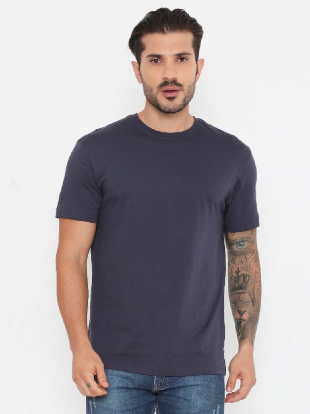 

Rivolta Men Solid Round Neck T-shirt, Navy blue