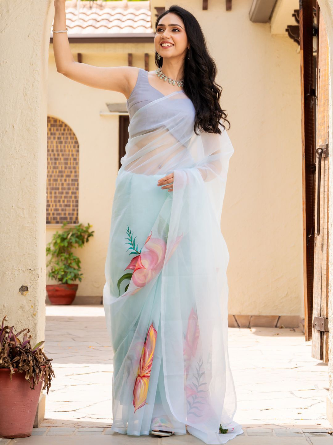

HOUSE OF JAMOTI Floral Organza Saree, Blue