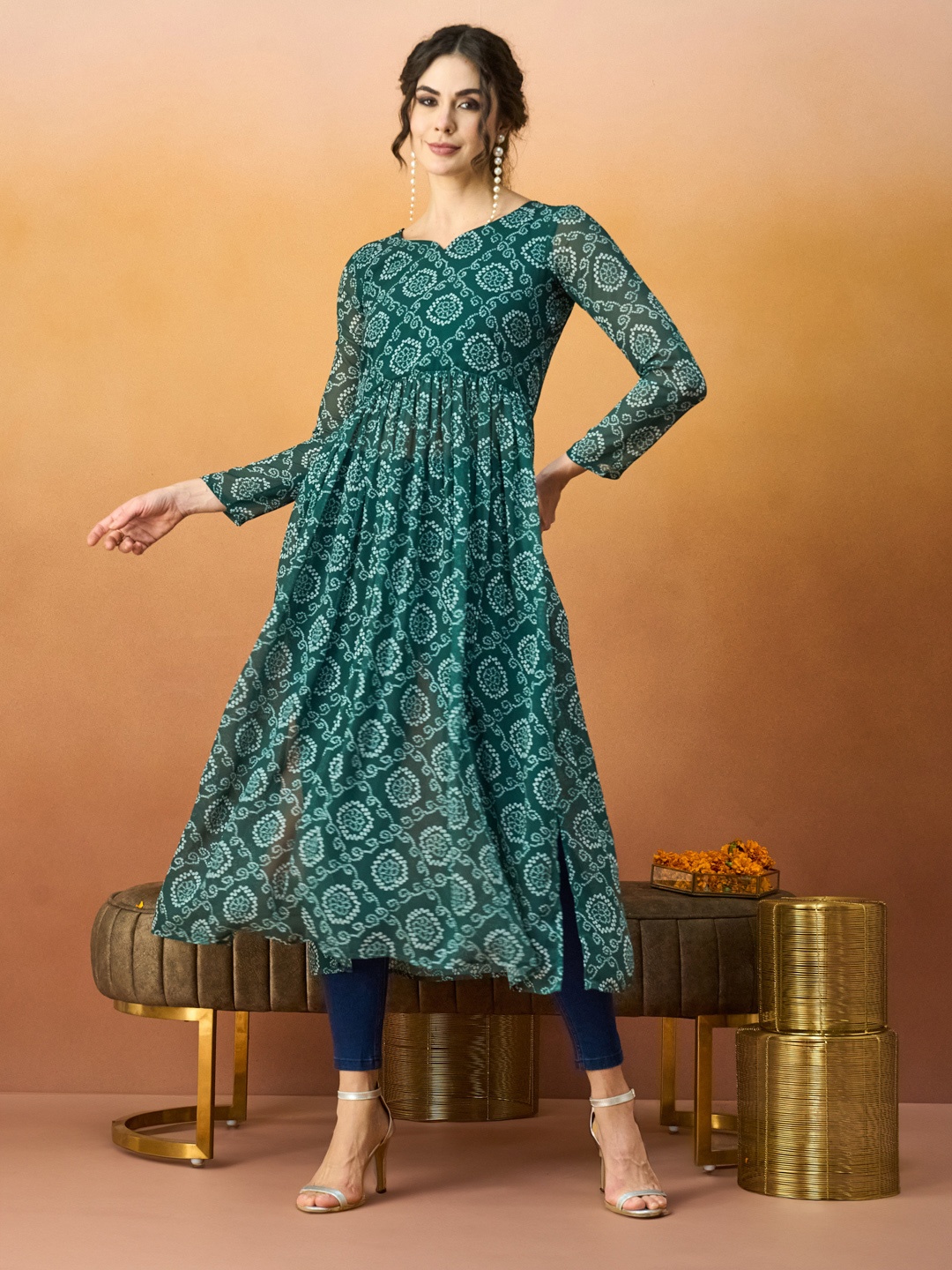 

TextileNow Bandhani Printed Pleated Georgette A-Line Kurta, Green