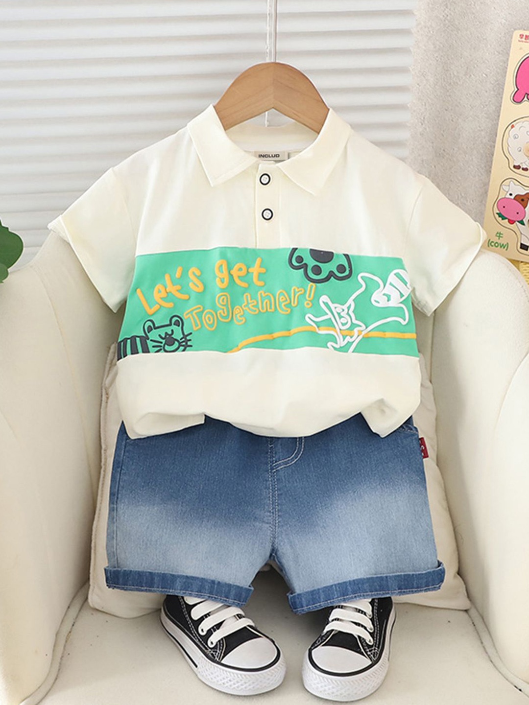 

INCLUD Boys Printed Shirt Collar T-shirt with Shorts, Off white