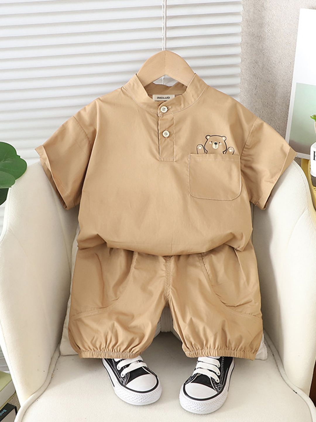 

INCLUD Boys Mandarin Collar T-shirt With Shorts, Khaki