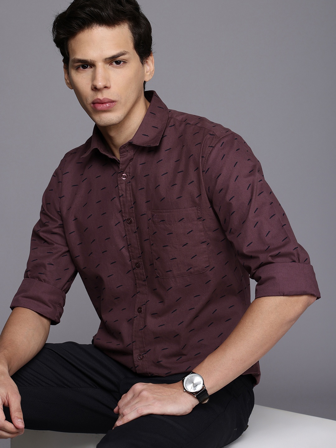 

Kenneth Cole Men Premium Slim Fit Printed Pure Cotton Casual Shirt, Maroon
