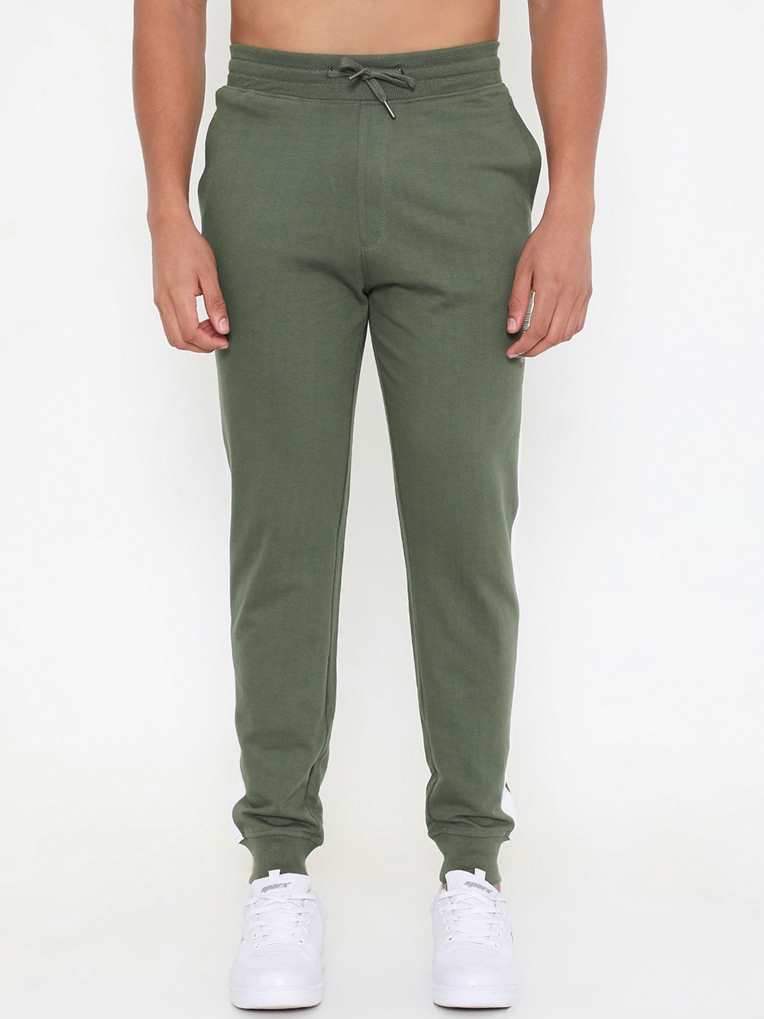 

Rivolta Men Cotton Slim Fit Mid Rise Joggers, Olive