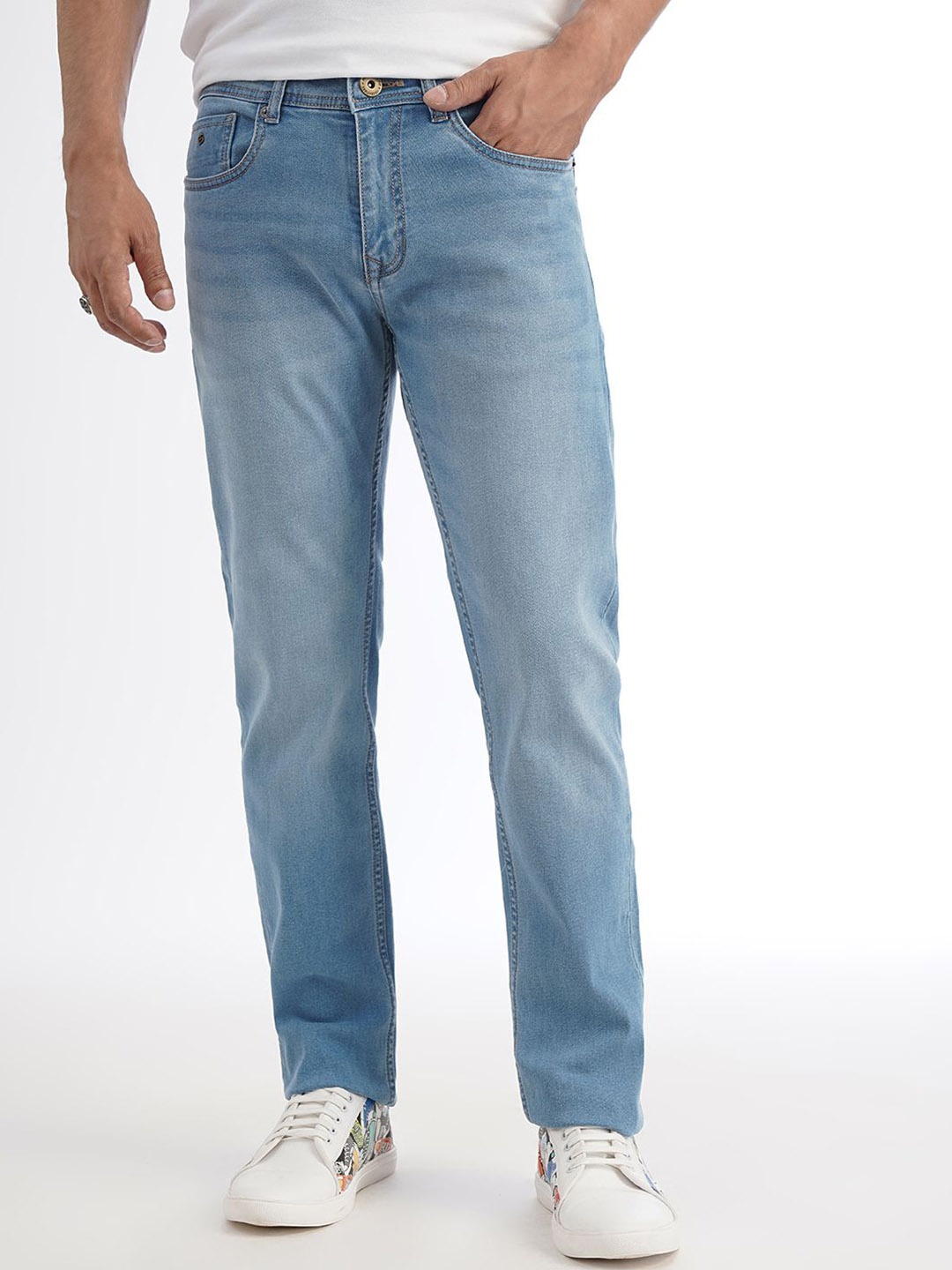 

Greenfibre Men Straight Fit Light Fade Stretchable Jeans, Blue