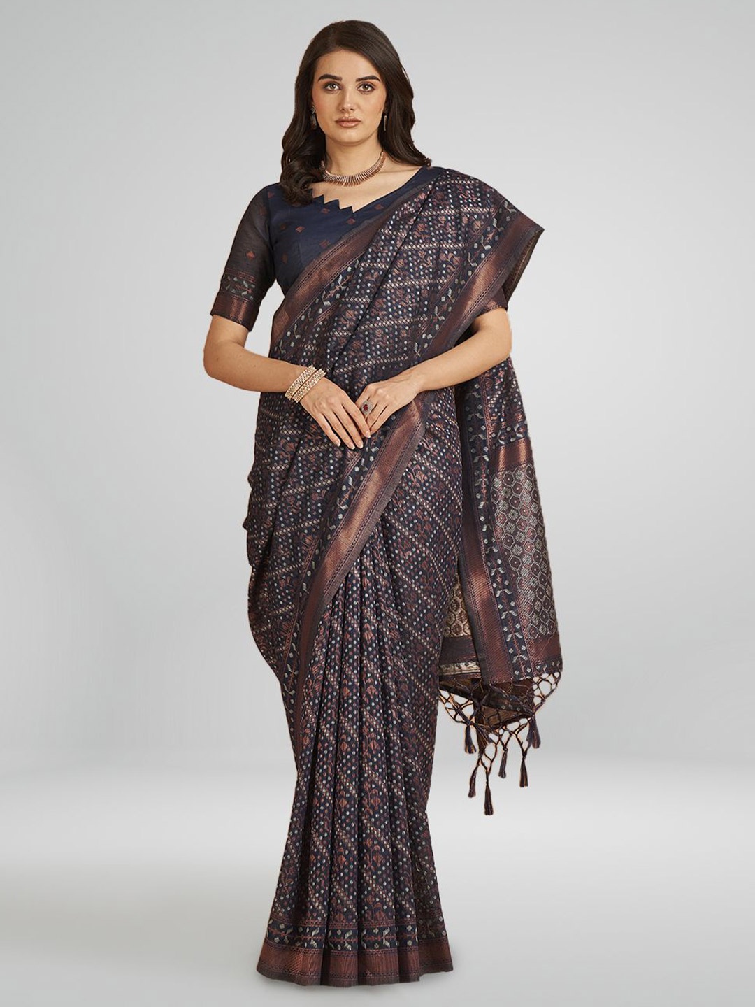 

Aura Bandhani Zari Pure Cotton Saree, Blue
