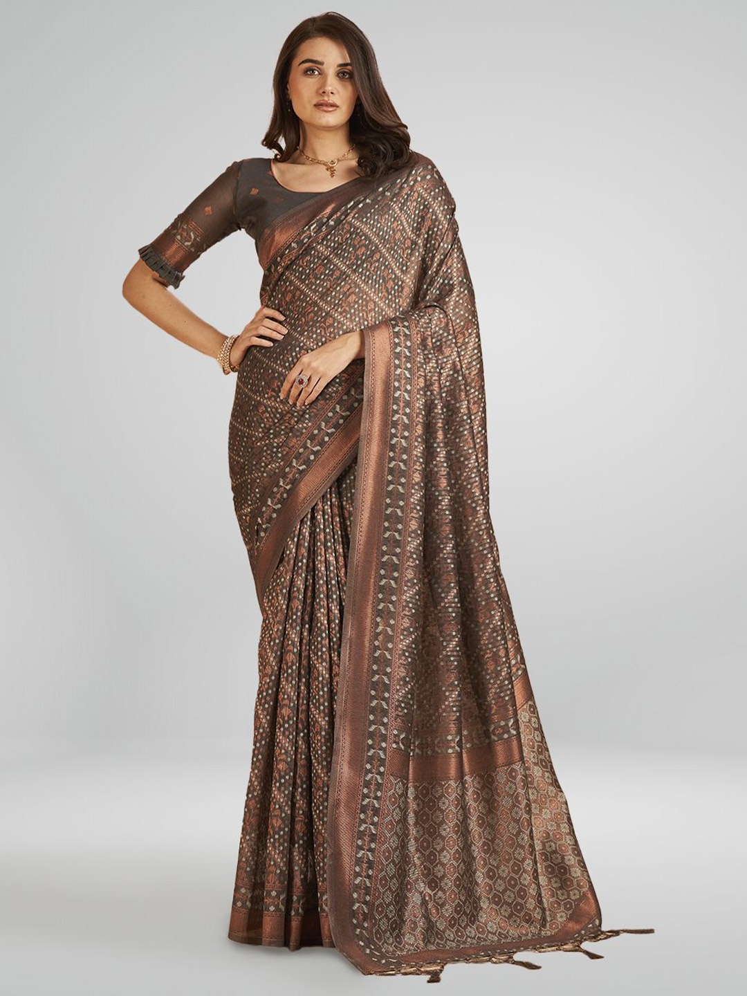 

Aura Zari Pure Cotton Saree, Grey