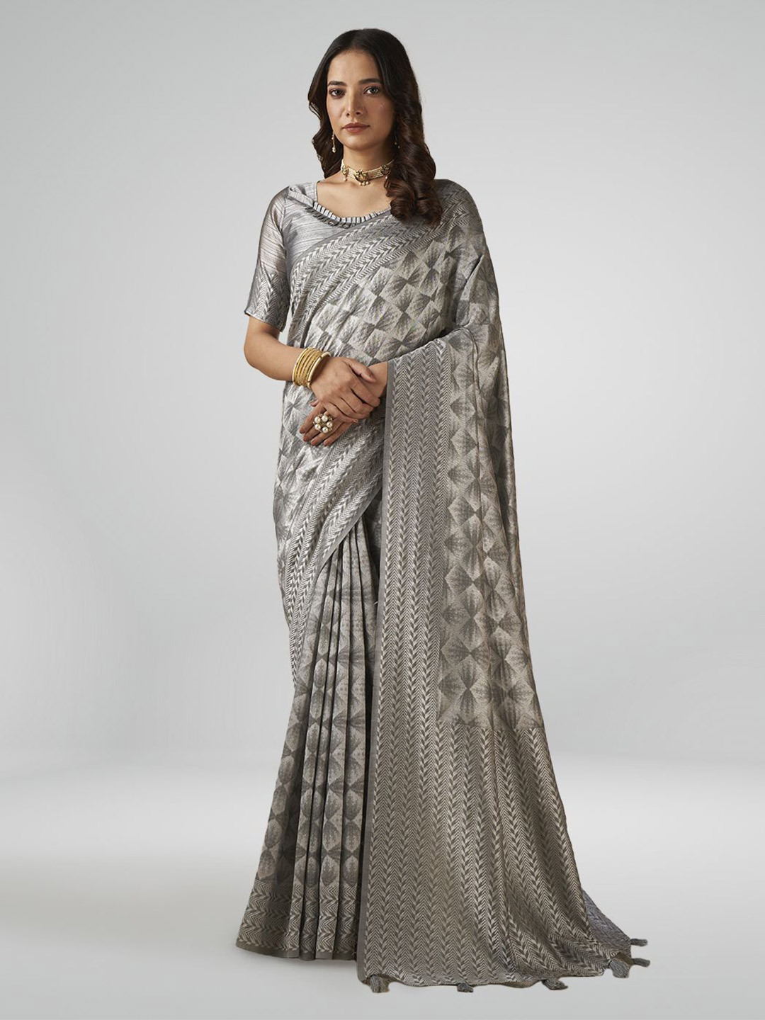 

Aura Woven Design Zari Pure Cotton Saree, Grey