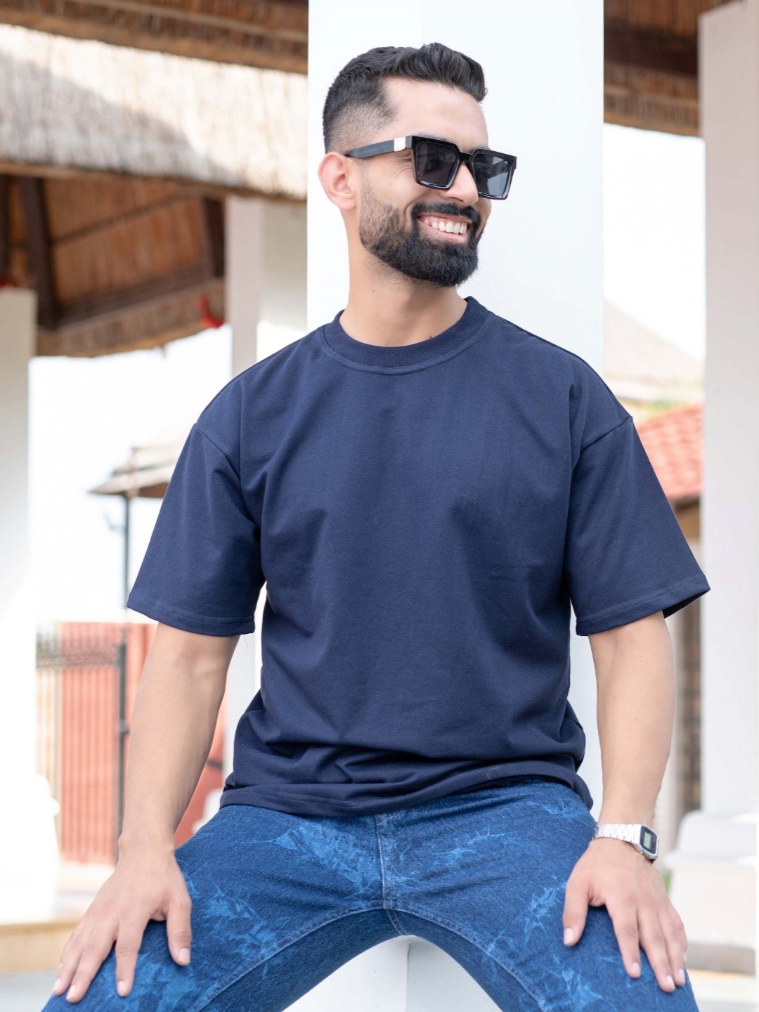 

Tistabene Men Solid Drop Shoulder Sleeves Oversized T-shirt, Navy blue