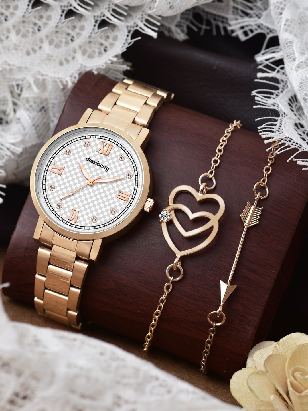 

DressBerry Women Watch Gift Set, Rose gold
