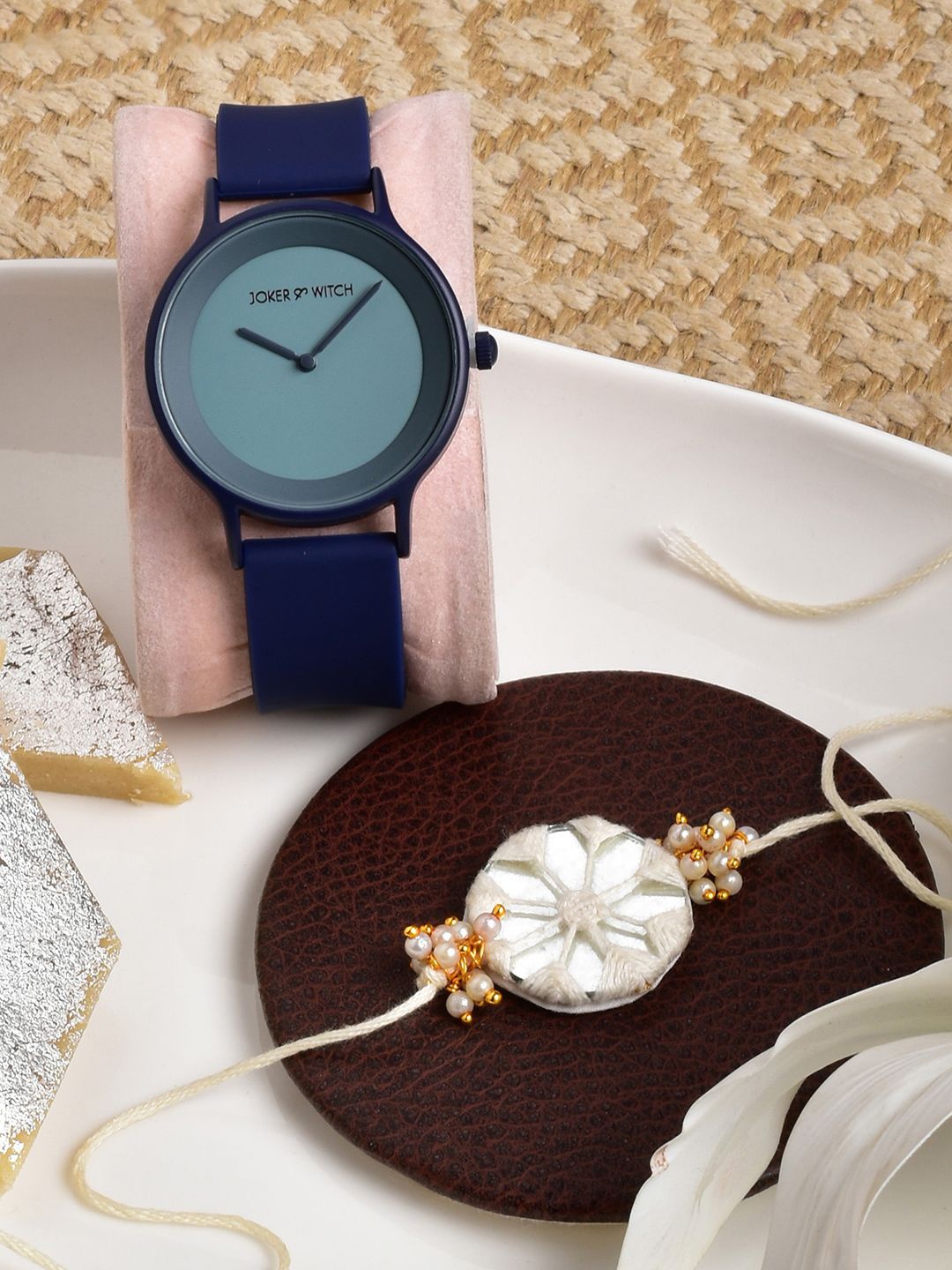 

JOKER & WITCH Men Analogue Watch With Rakhi Gift Set, Blue
