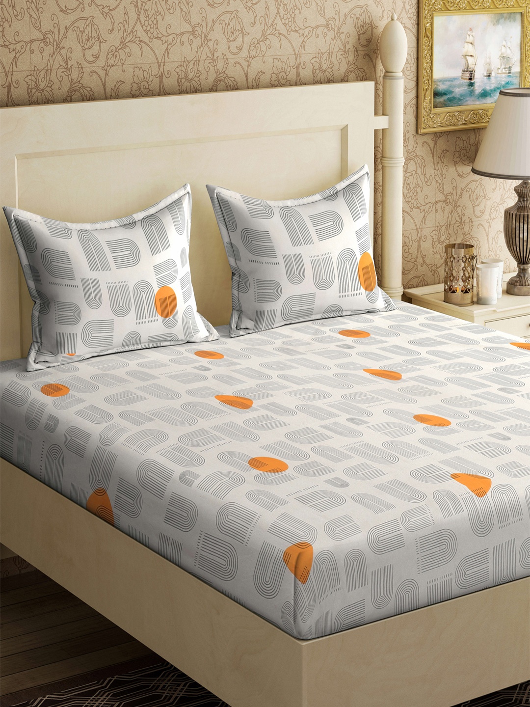 

KLOTTHE Cream Printed 300 TC Super King Bedsheet With 2 Pillow Covers