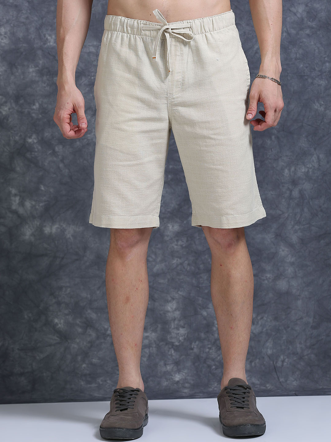 

The Roadster Lifestyle Co Relaxed Fit Shorts, Cream