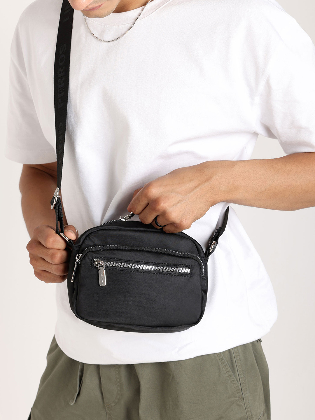 

Lino Perros Structured Sling Bag, Black