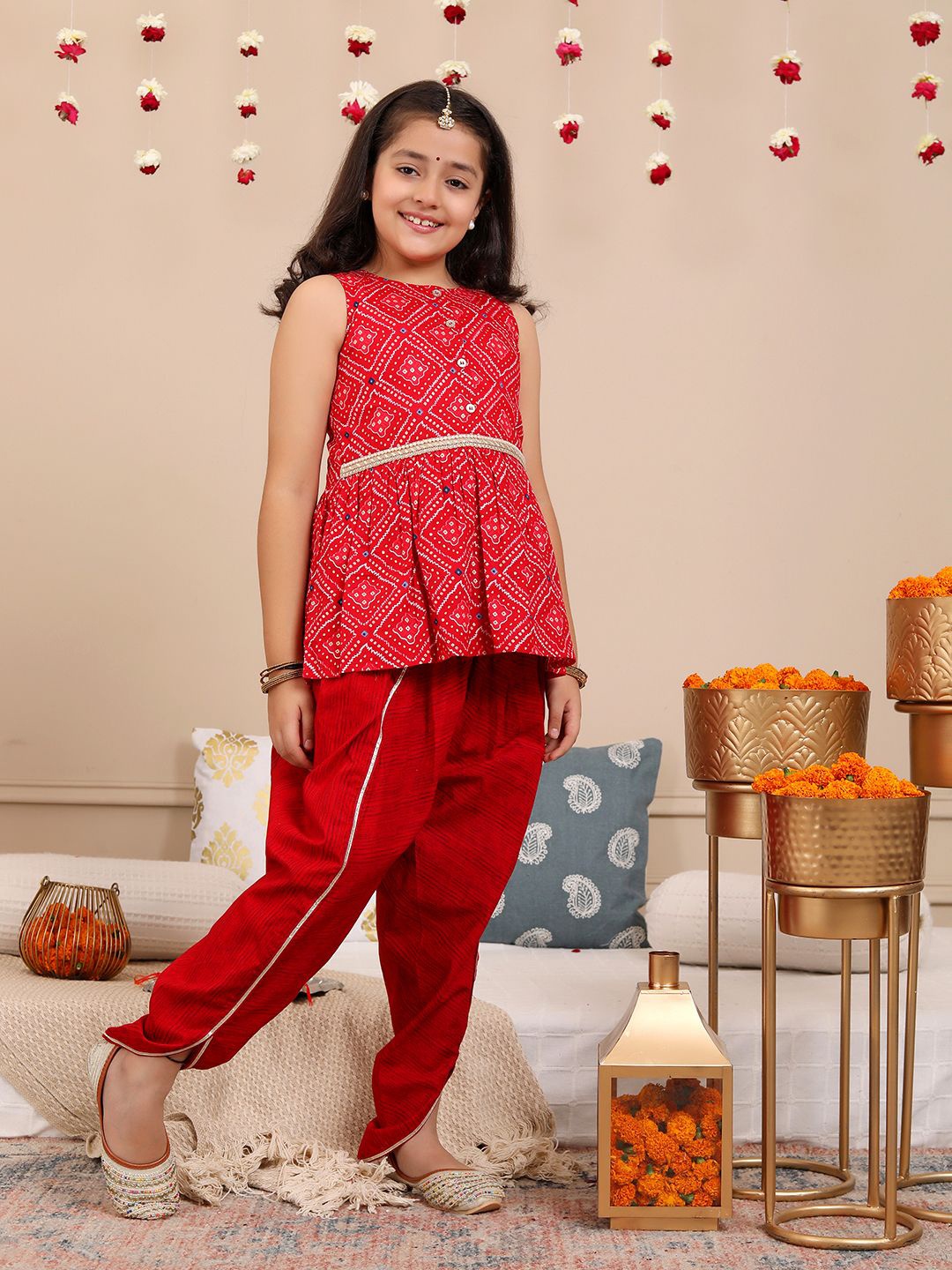 

Budding Bees Girls Foil Printed Pure Cotton Ethnic Tunic With Dhoti Pants, Red
