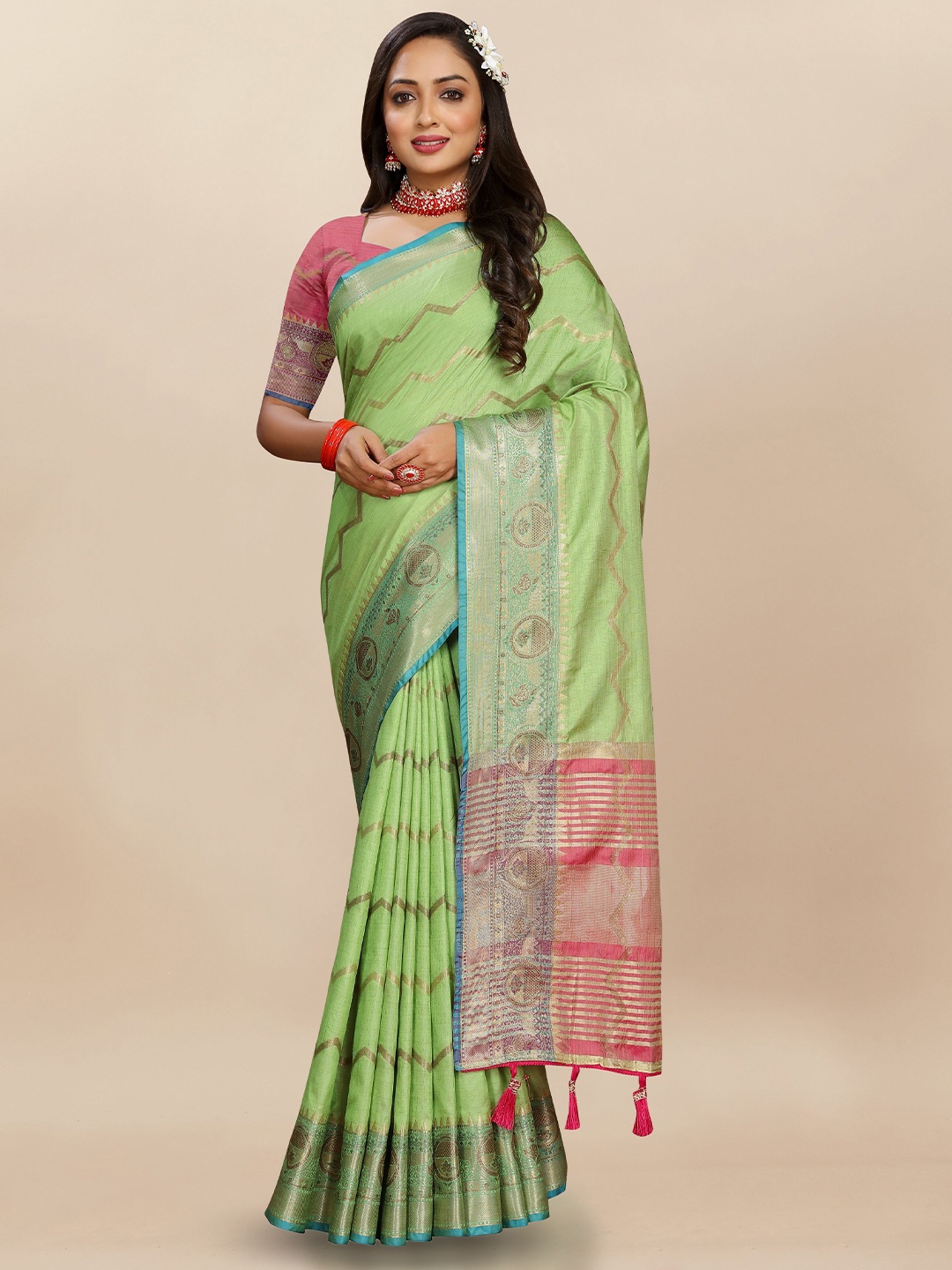 

Upalksh Woven Design Zari Banarasi Saree, Lime green