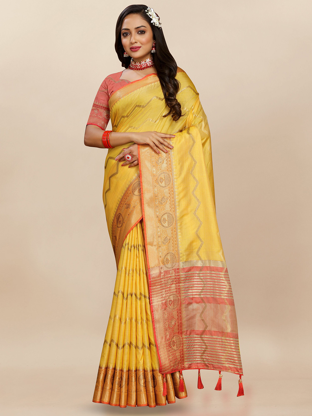 

Upalksh Woven Design Zari Banarasi Saree, Yellow