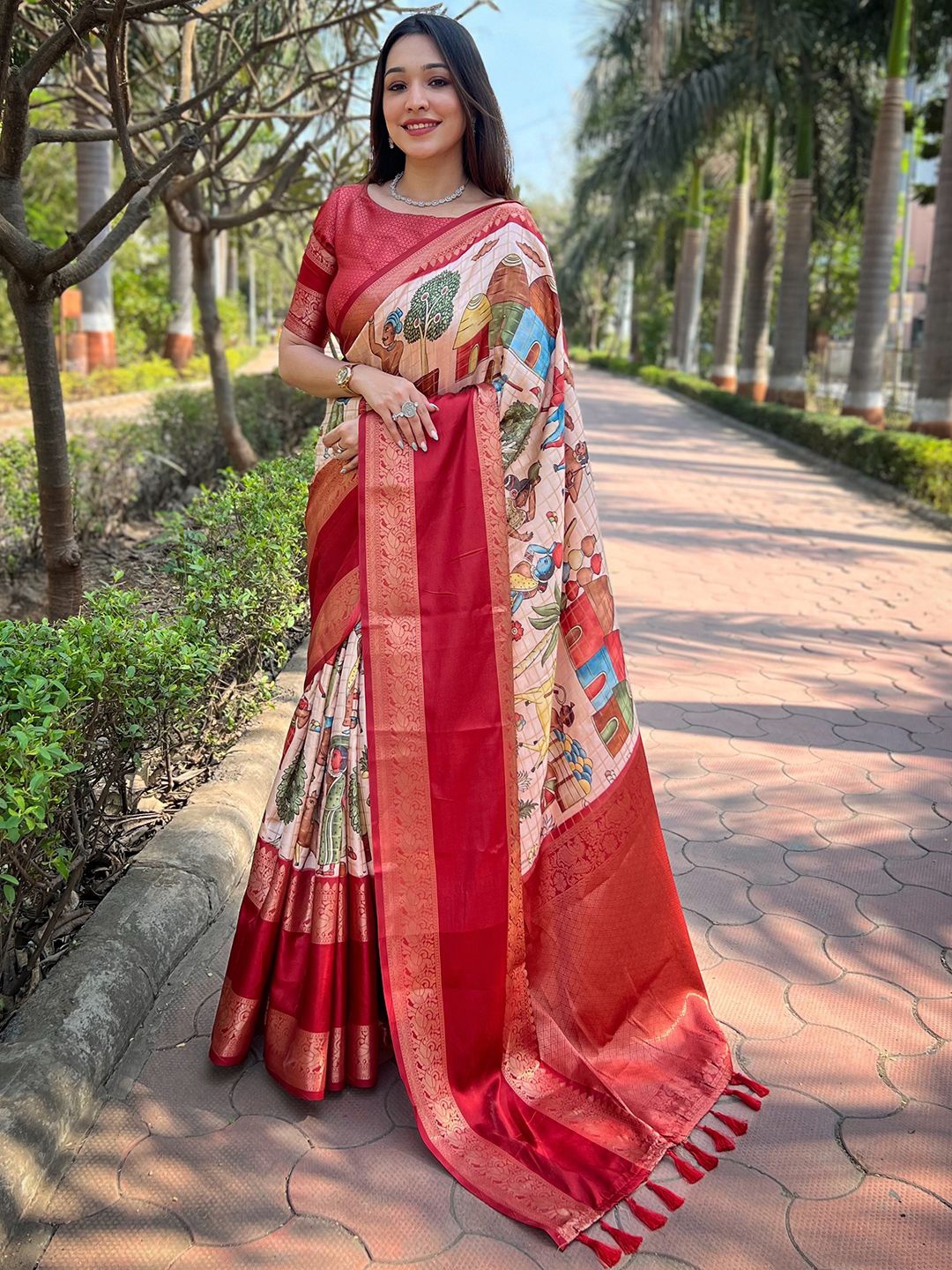 

VASTRANAND Kalamkari Zari Banarasi Saree, Peach