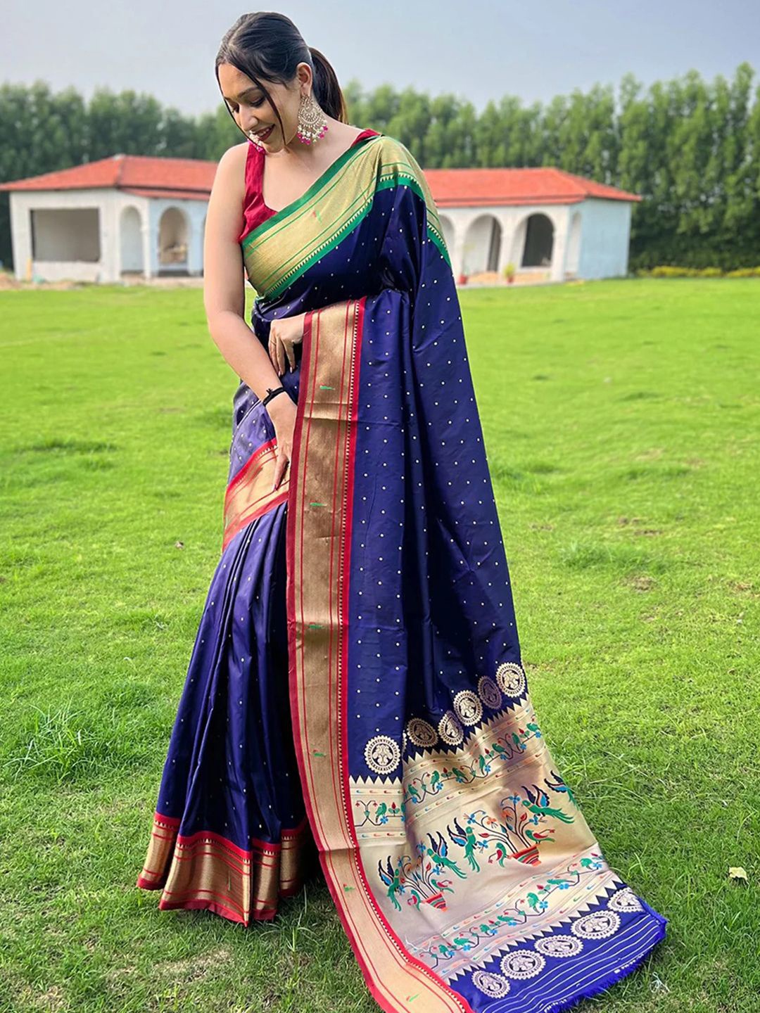 

VASTRANAND Polka Dot Zari Banarasi Saree, Navy blue