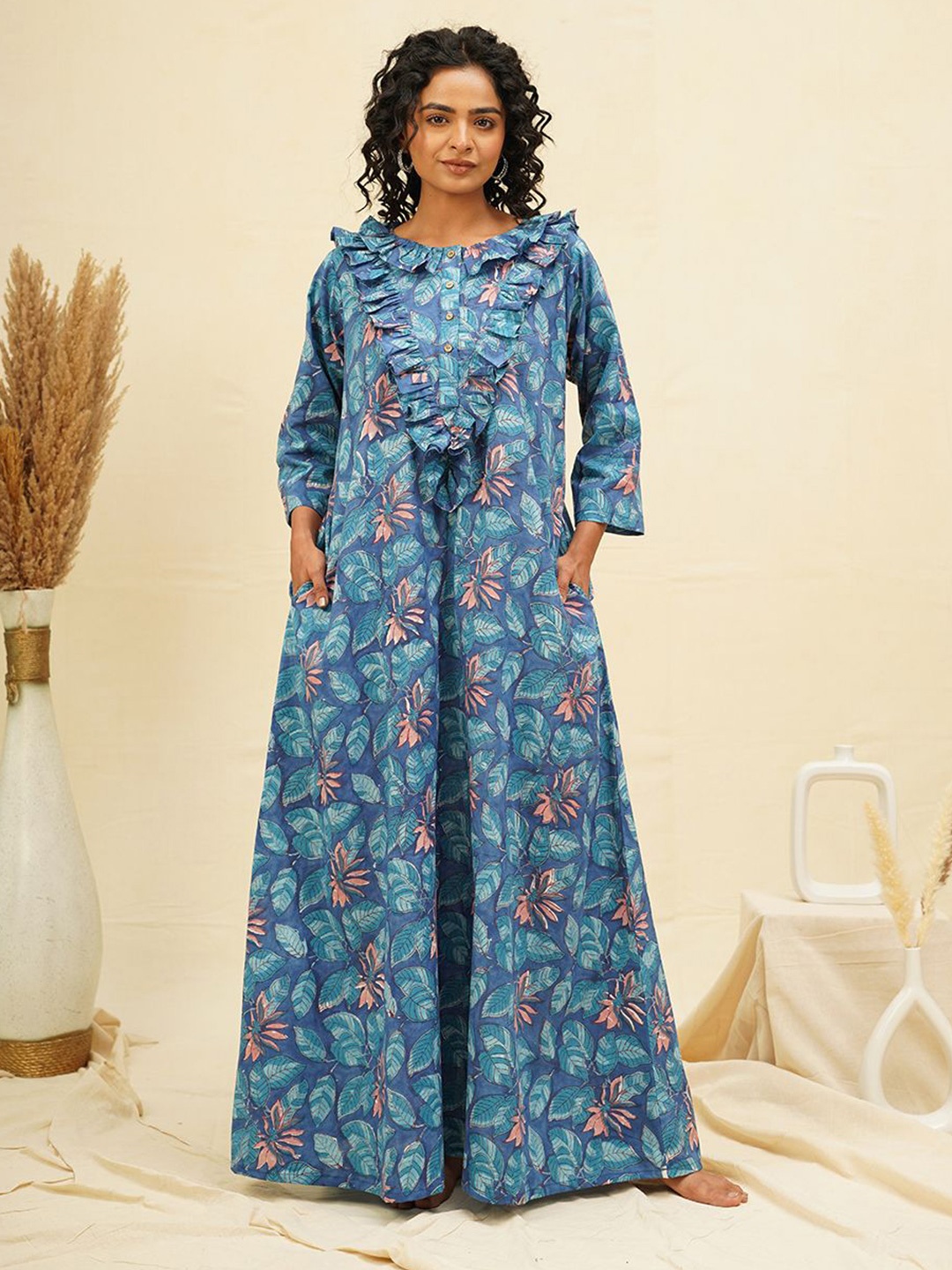 

THE SAFFRON SAGA Floral Printed Pure Cotton Maxi Nightdress, Blue