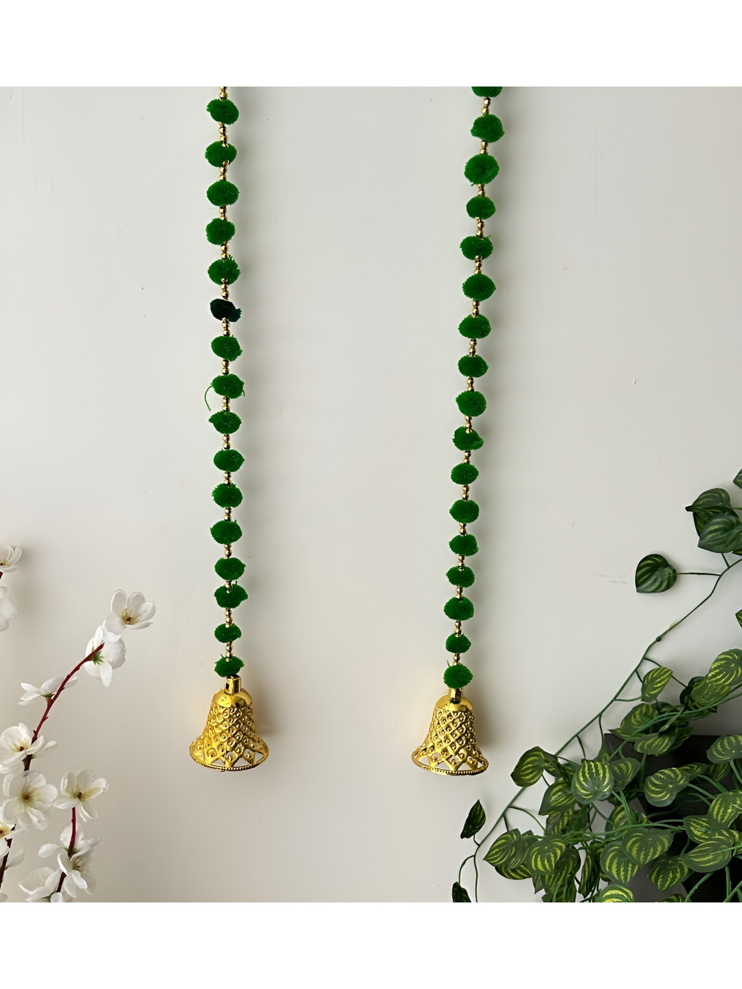 

PLAYFUL STITCHES Green 2 Pieces Floral Door Hanging