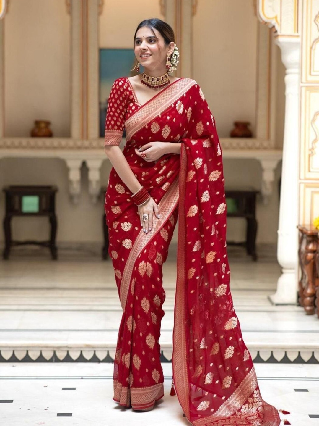 

Varanga Ethnic Motifs Zari Pure Silk Banarasi Saree, Red