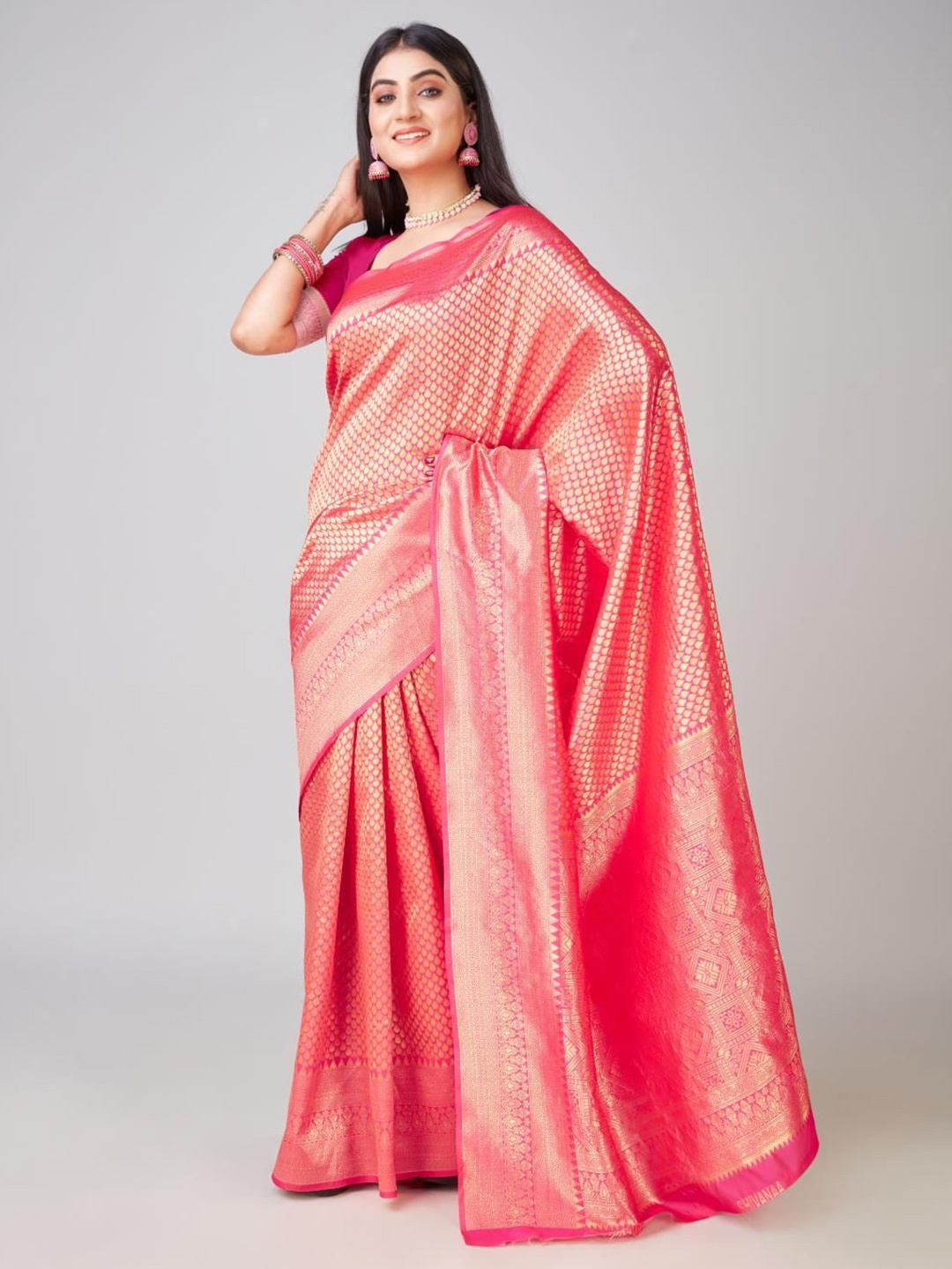 

Varanga Woven Design Zari Banarasi Saree, Pink