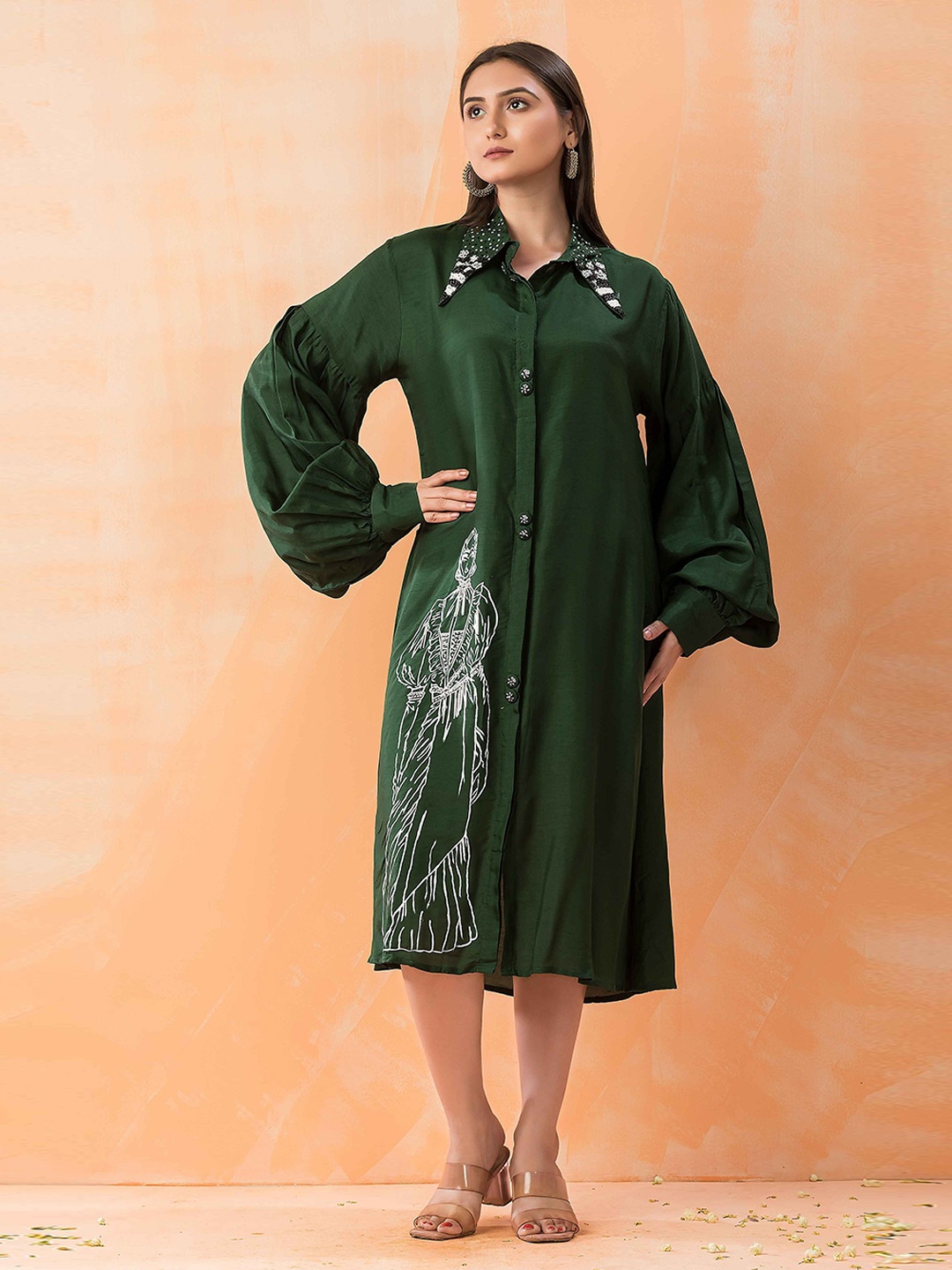 

SACRED SUTA Cuffed Sleeves Shirt Midi Dress, Green