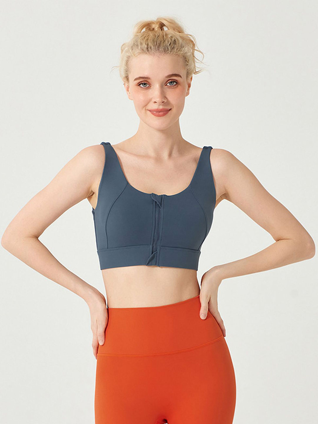 

LULU & SKY Crop Top, Blue