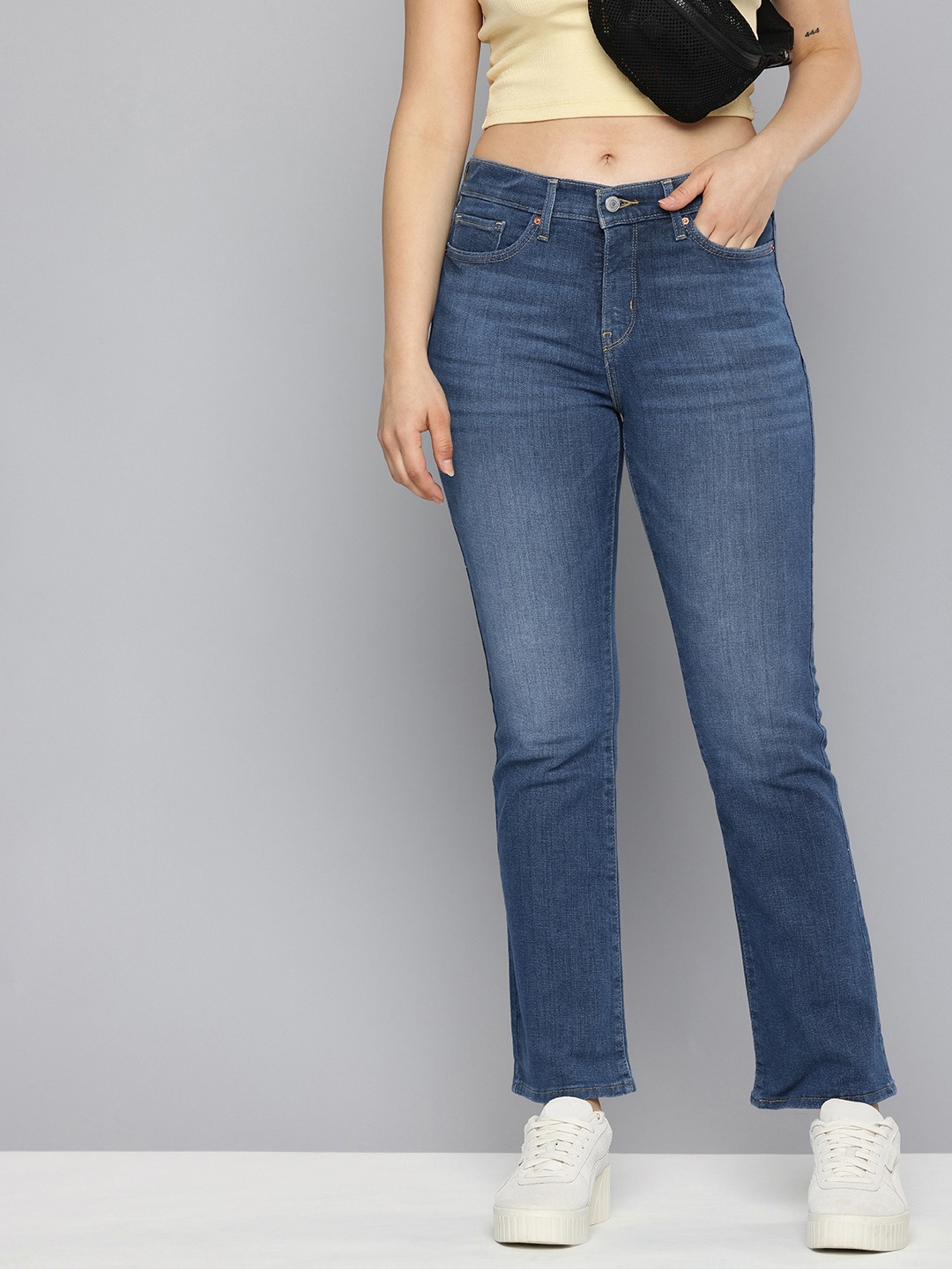 

Levis Women 315 Bootcut Light Fade Stretchable Jeans, Blue