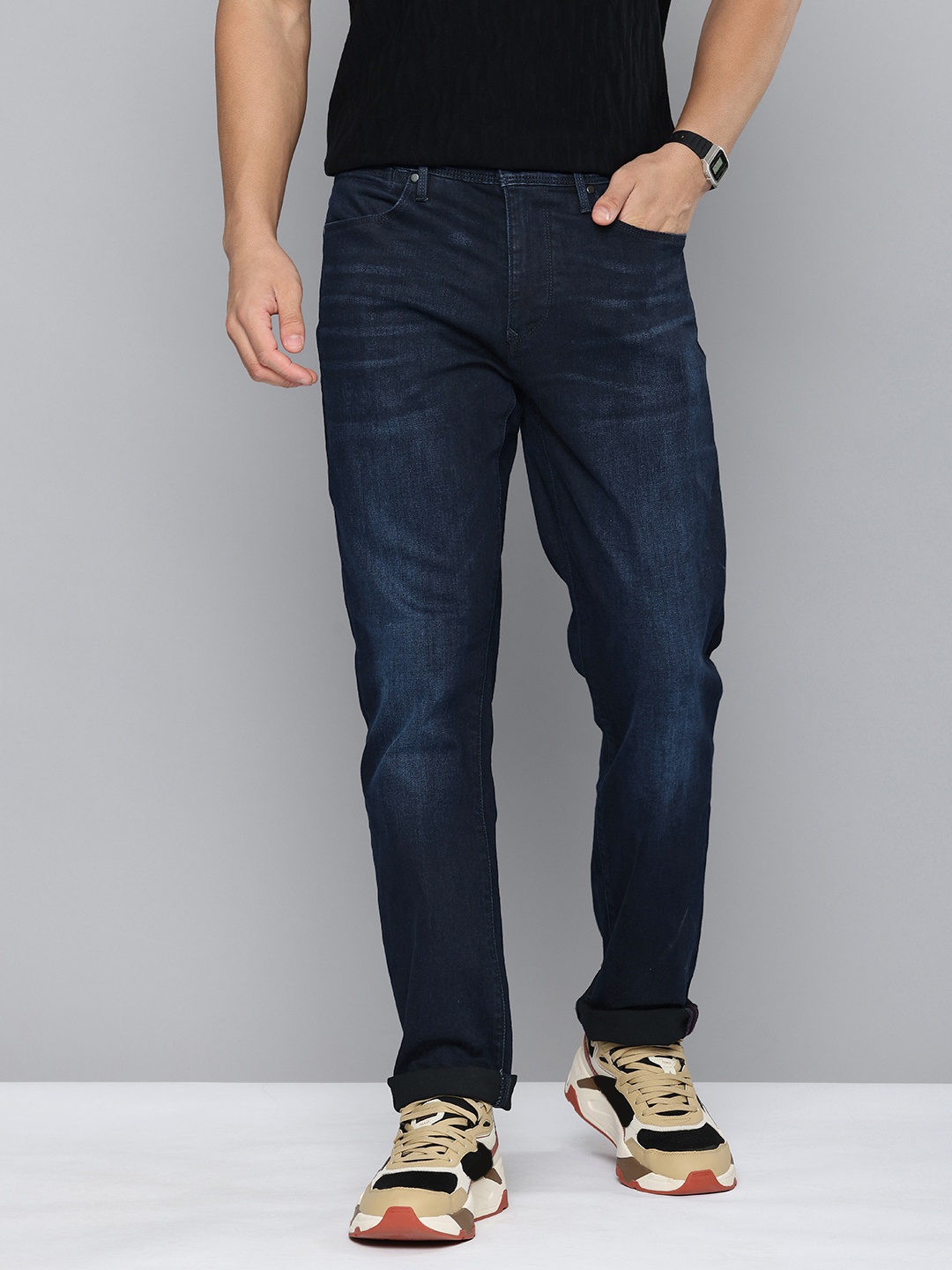 

Levis Men 511 Slim Fit Light Fade Stretchable Jeans, Blue