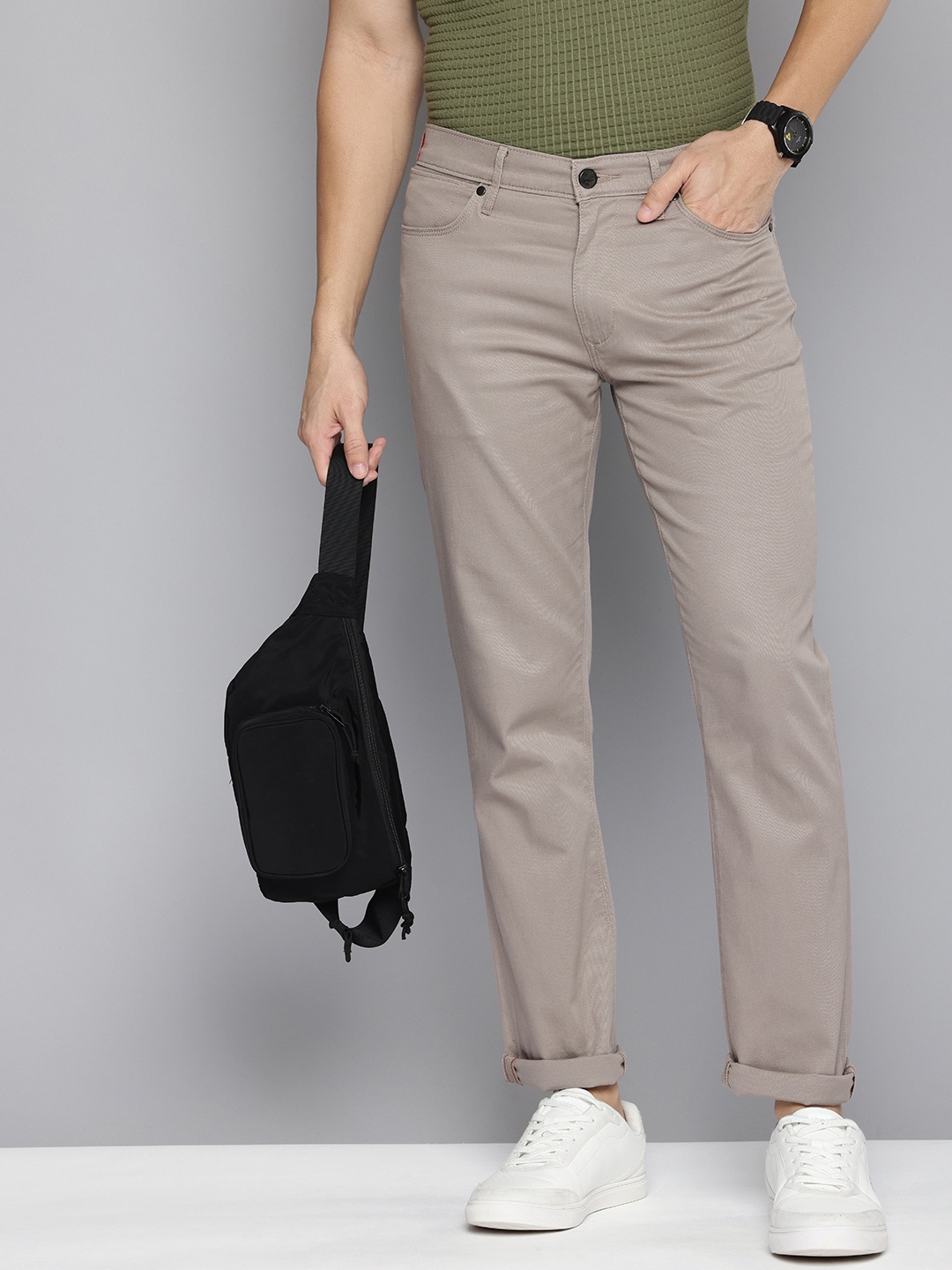 

Levis Men 511 Slim Fit Jeans, Taupe