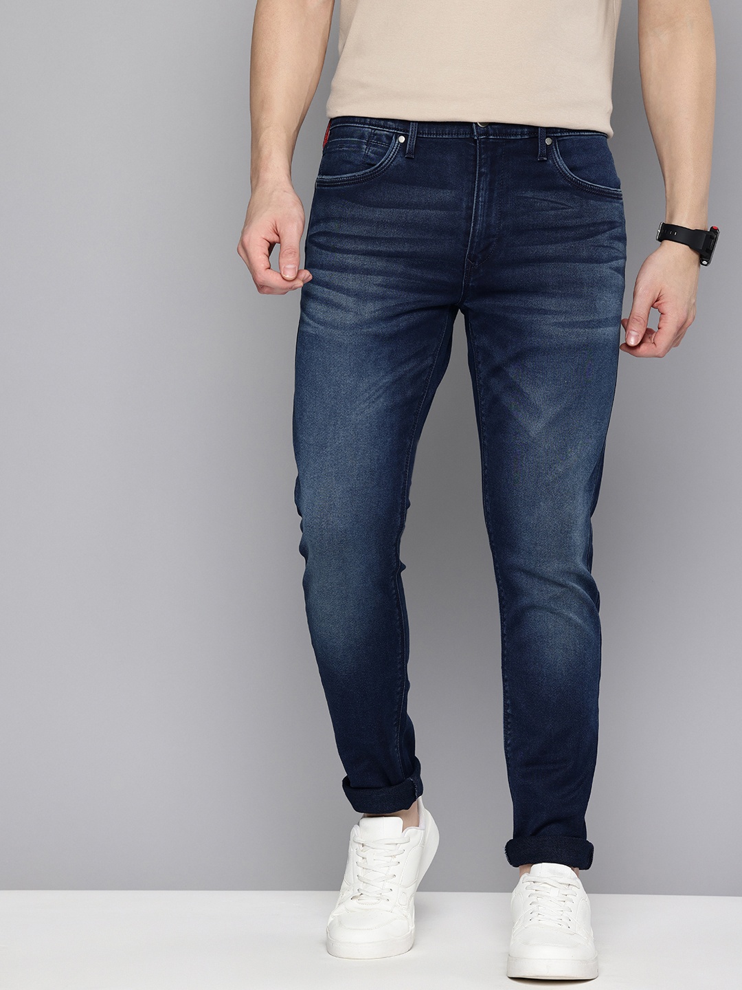 

Levis Men 512 Slim Tapered Fit Heavy Fade Stretchable Jeans, Blue