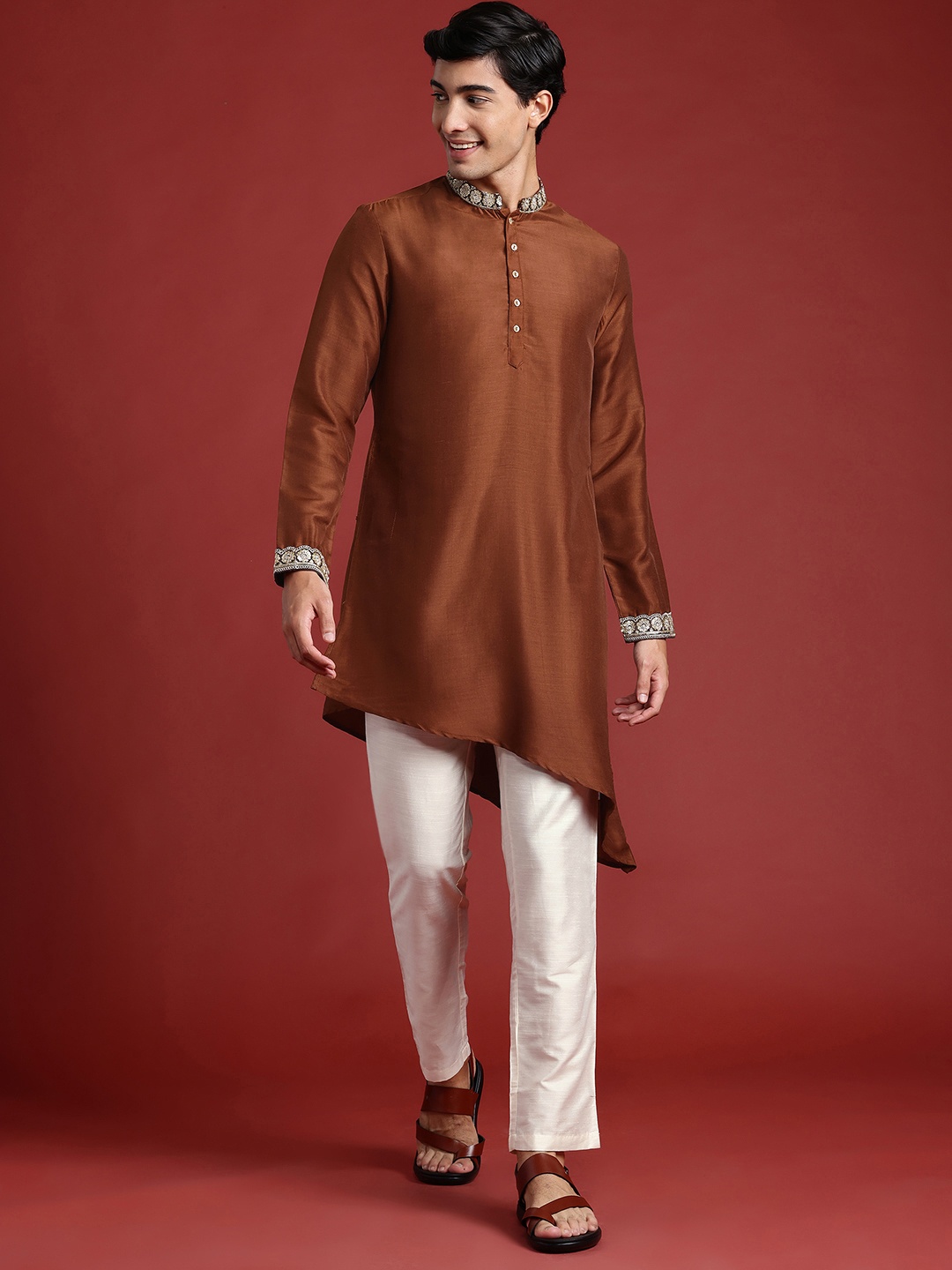 

Anouk Sequin Detailed Kurta with Pyjamas, Coffee brown