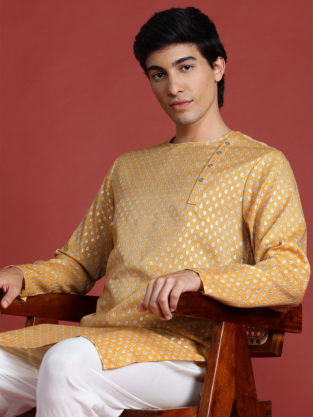 

Anouk Tyohaar Collection Printed Straight Kurta, Mustard