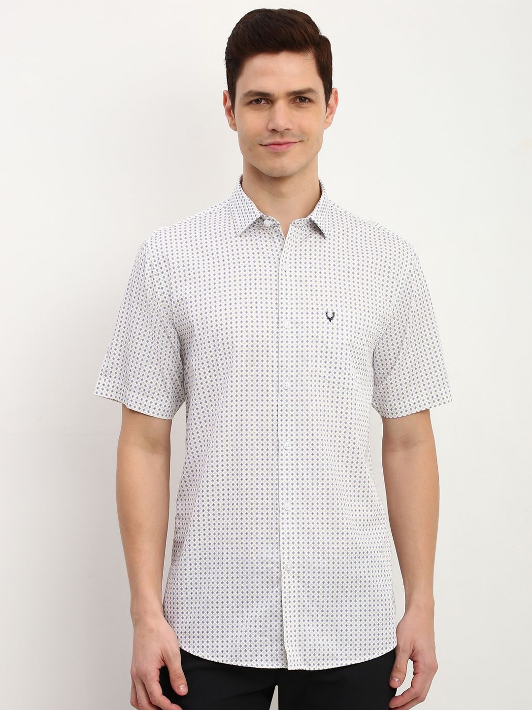 

Allen Solly Men Micro Ditsy Printed Slim Fit Casual Shirt, White