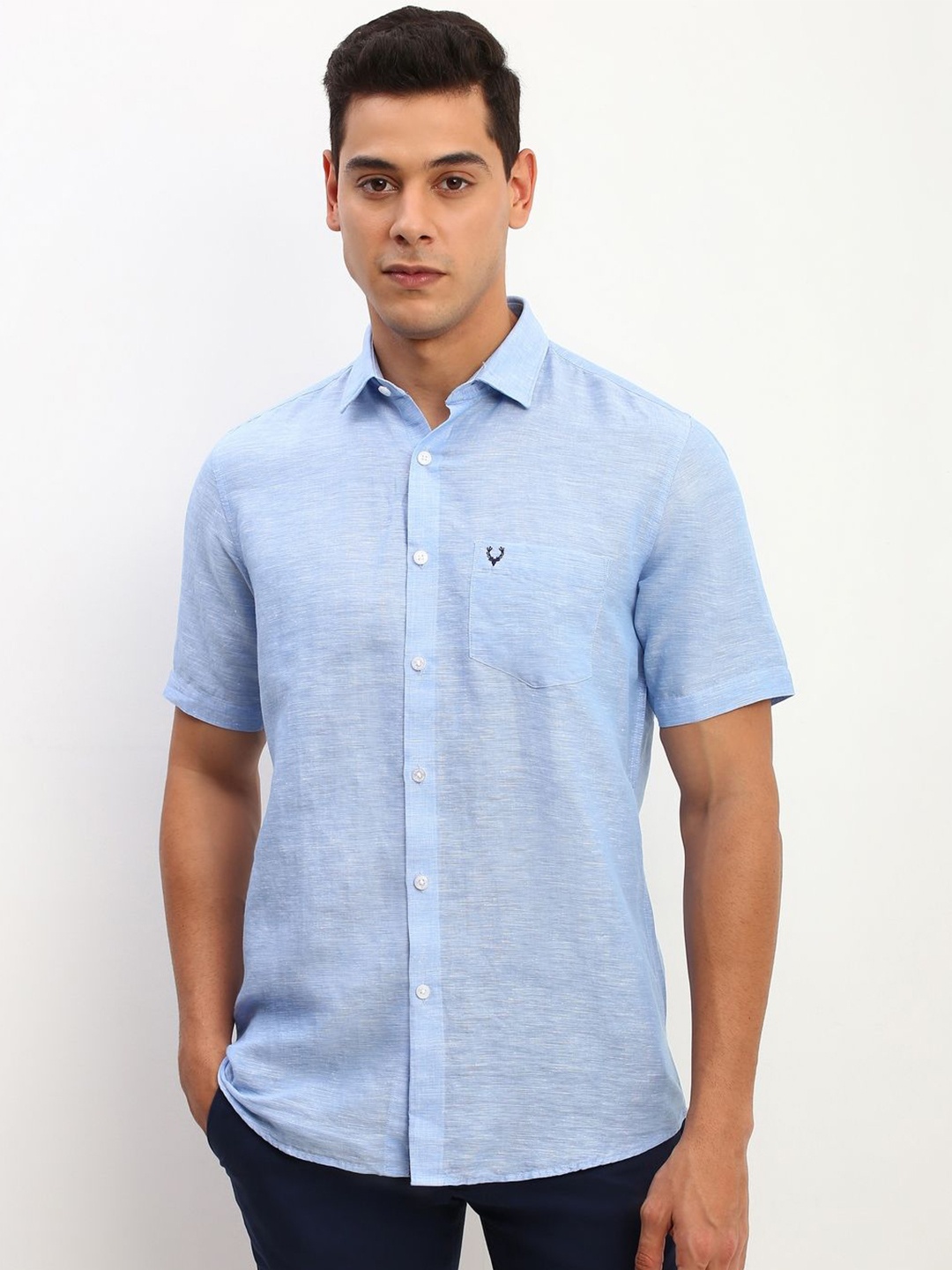 

Allen Solly Men Solid Slim Fit Casual Shirt, Blue